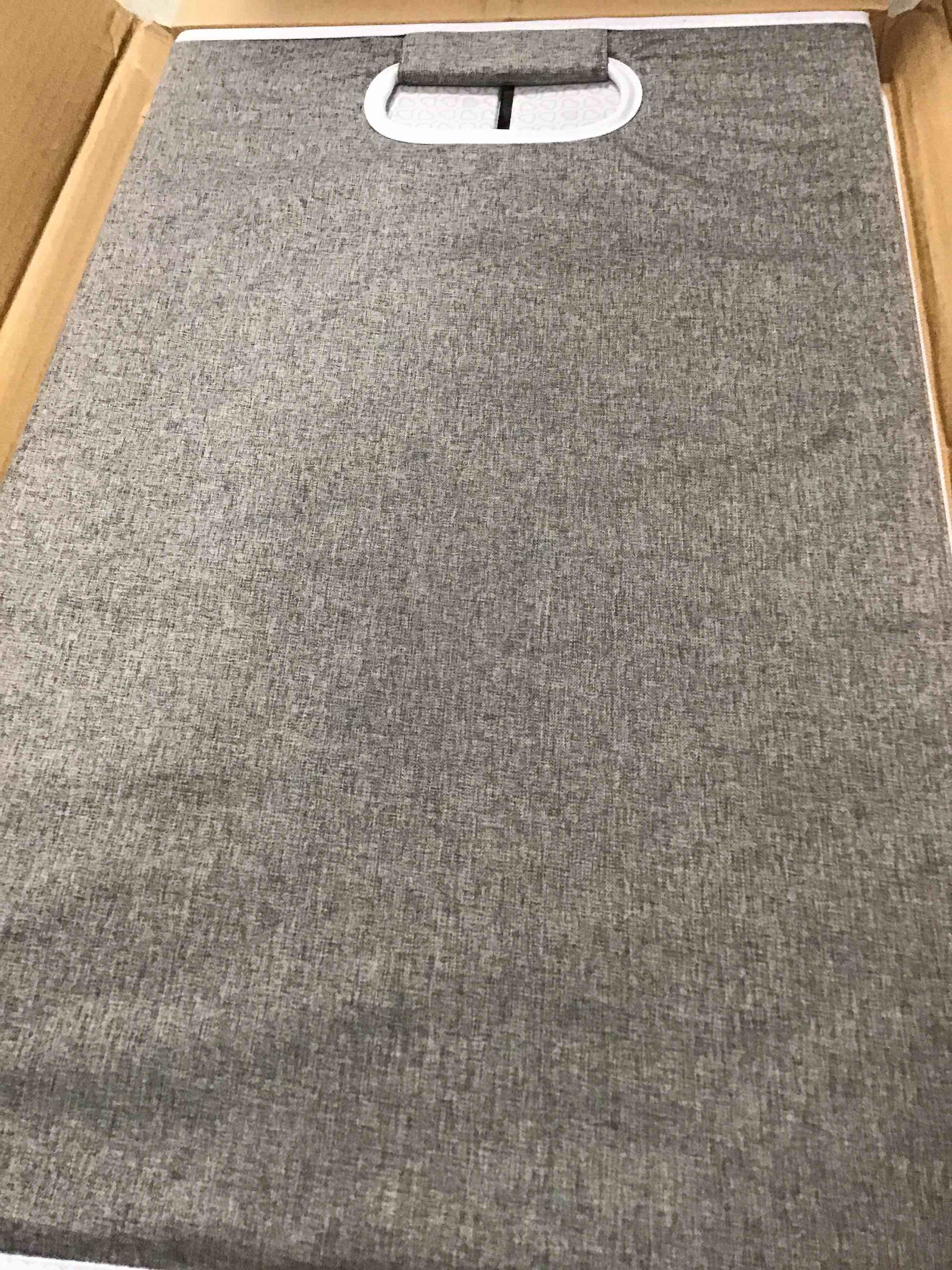 Munchkin Laundry Hamper with Lid, Grey