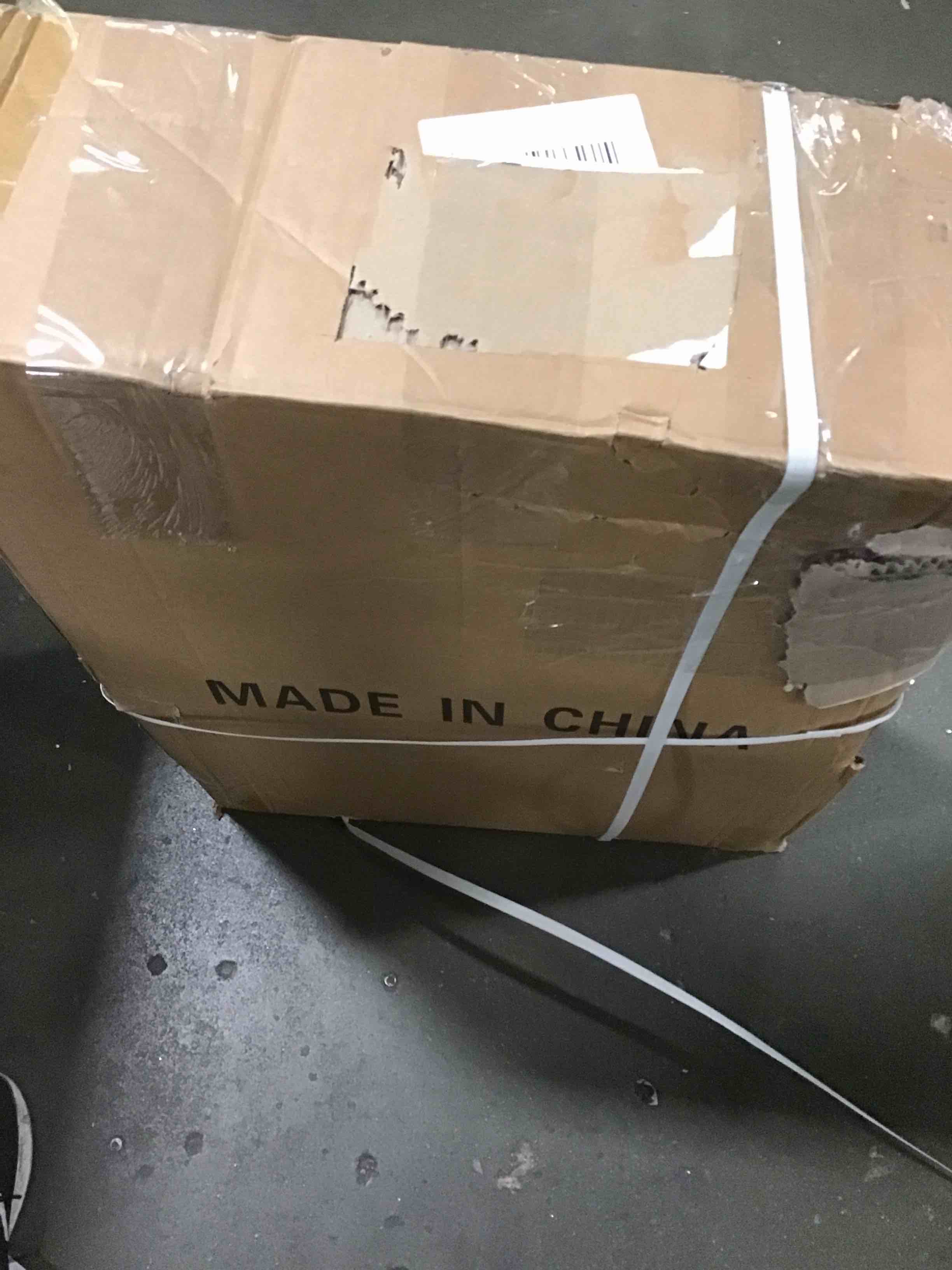https://s3.amazonaws.com/lotting-images-prod/bidfta/RED5813898_1703623765356.jpeg