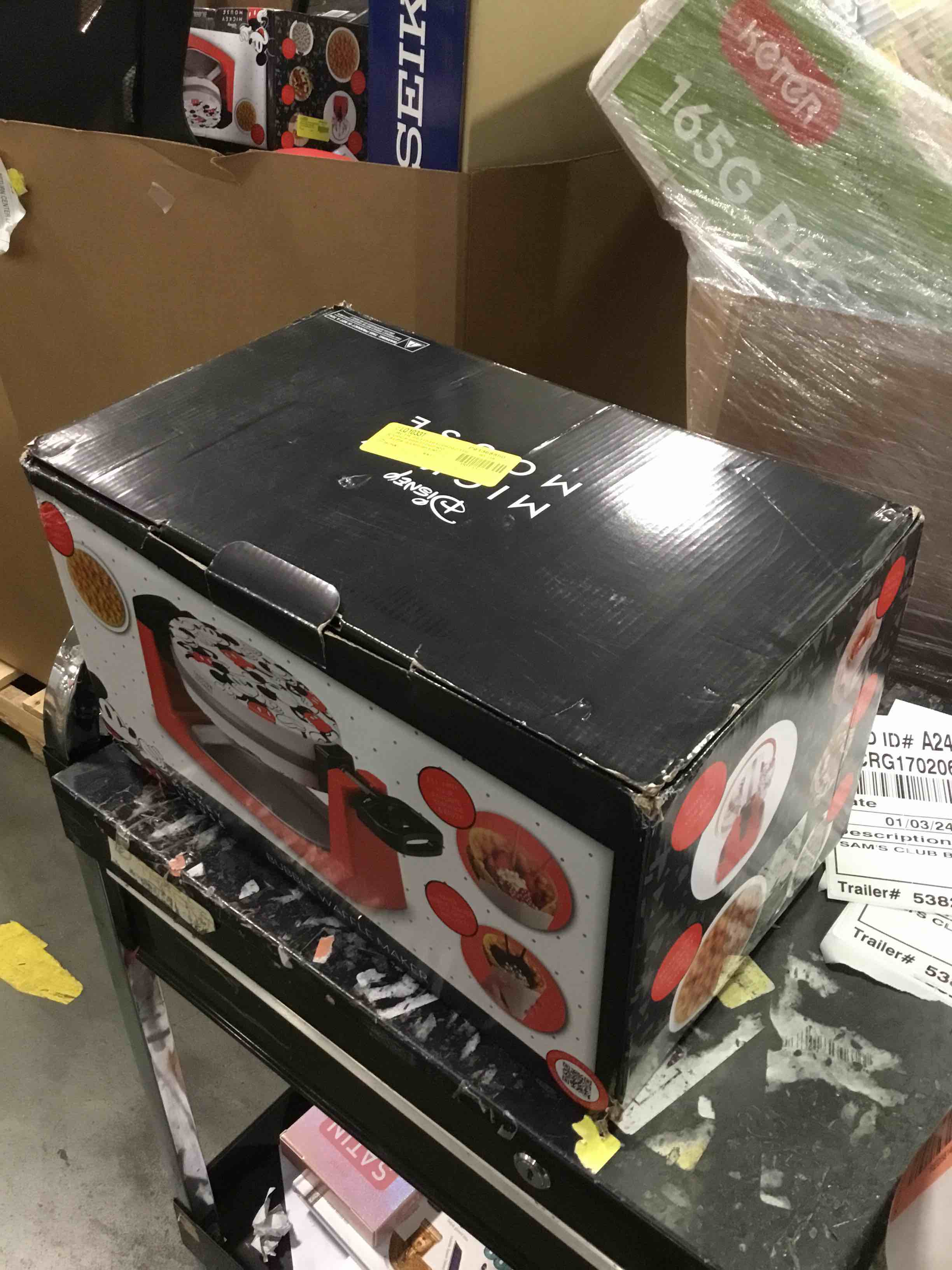 https://s3.amazonaws.com/lotting-images-prod/bidfta/RED5814486_1704719992748.jpeg