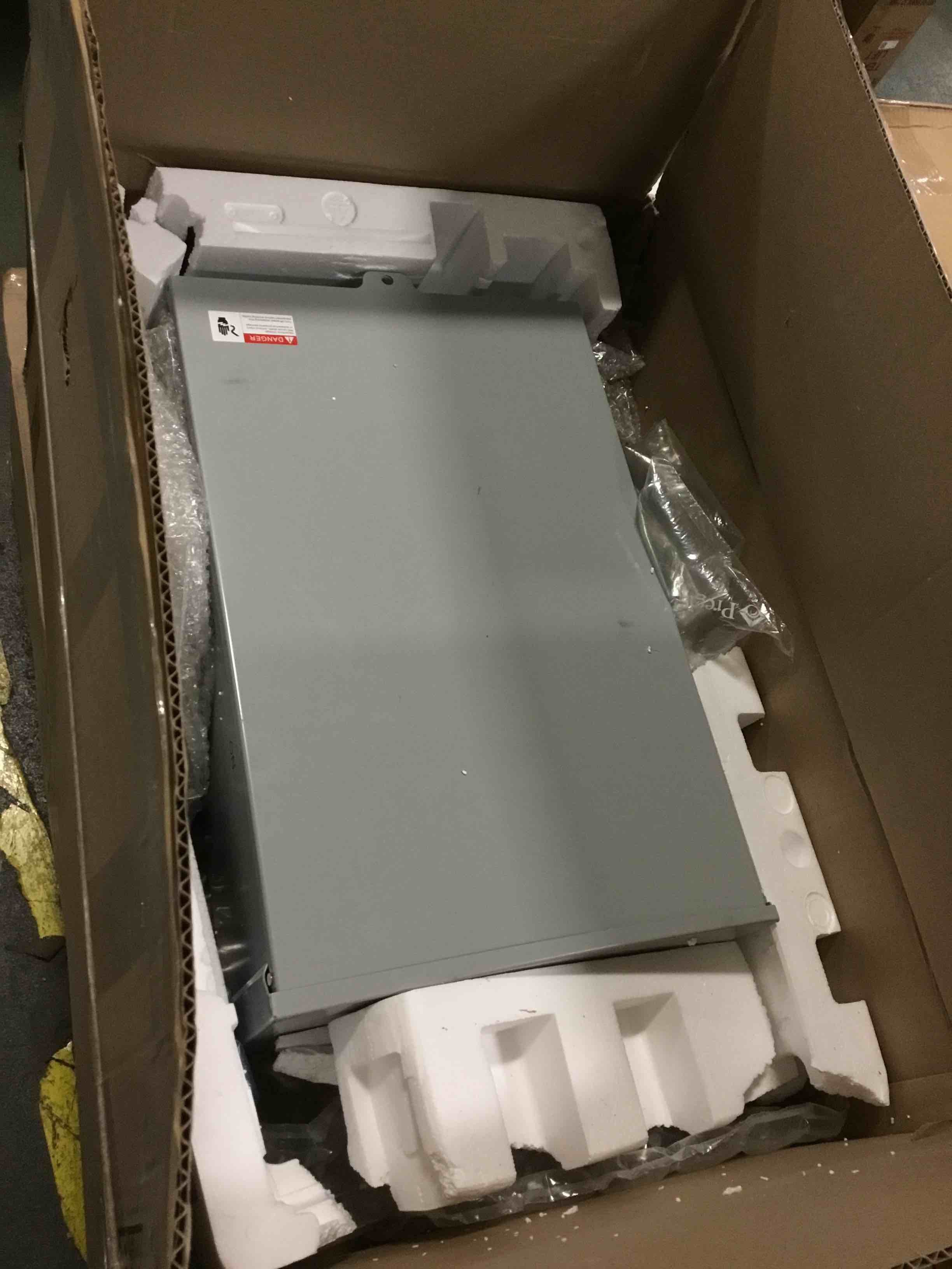 https://s3.amazonaws.com/lotting-images-prod/bidfta/RED5814876_1704896133385.jpeg
