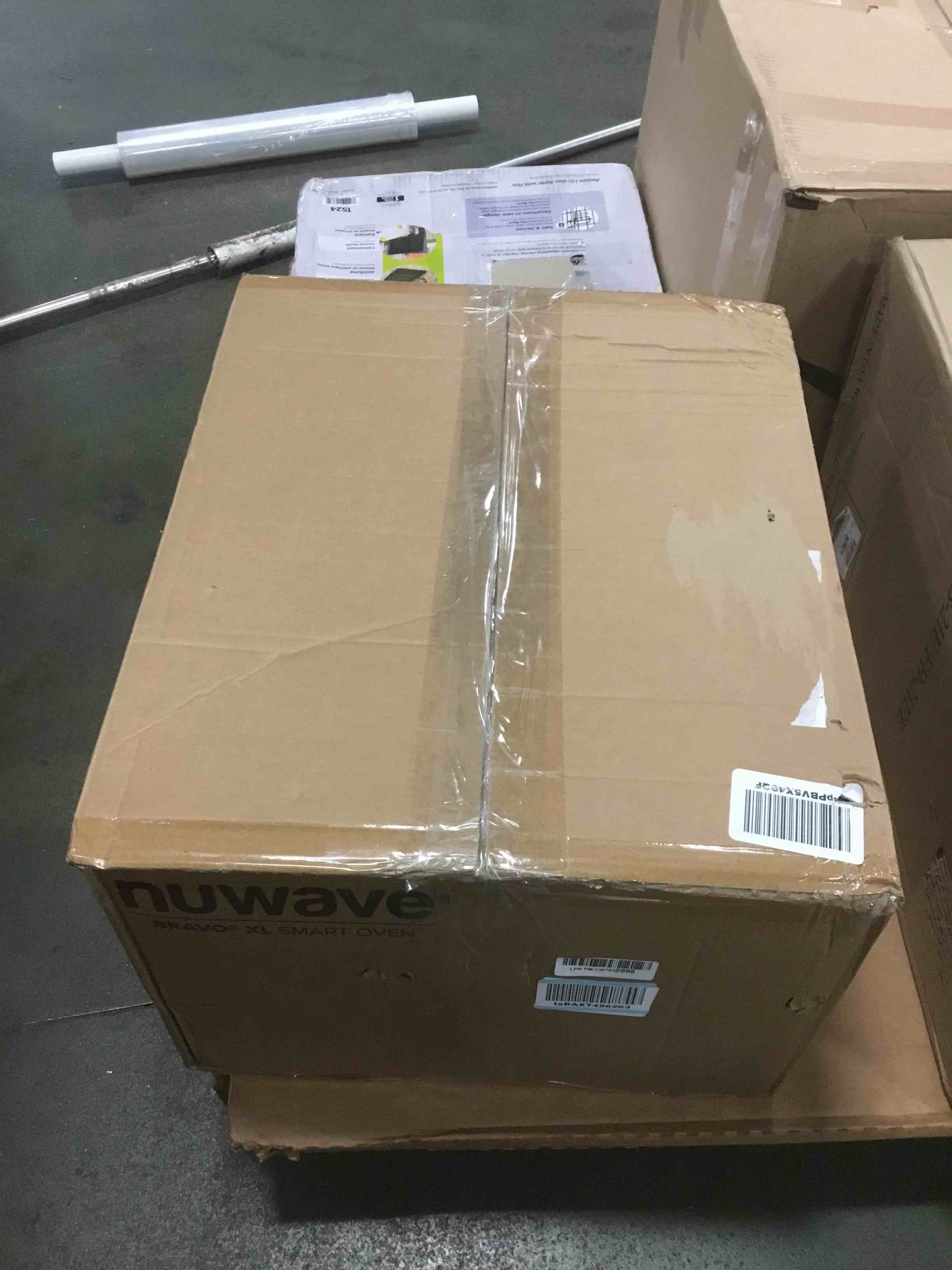 https://s3.amazonaws.com/lotting-images-prod/bidfta/RED5814917_1704903353903.jpeg