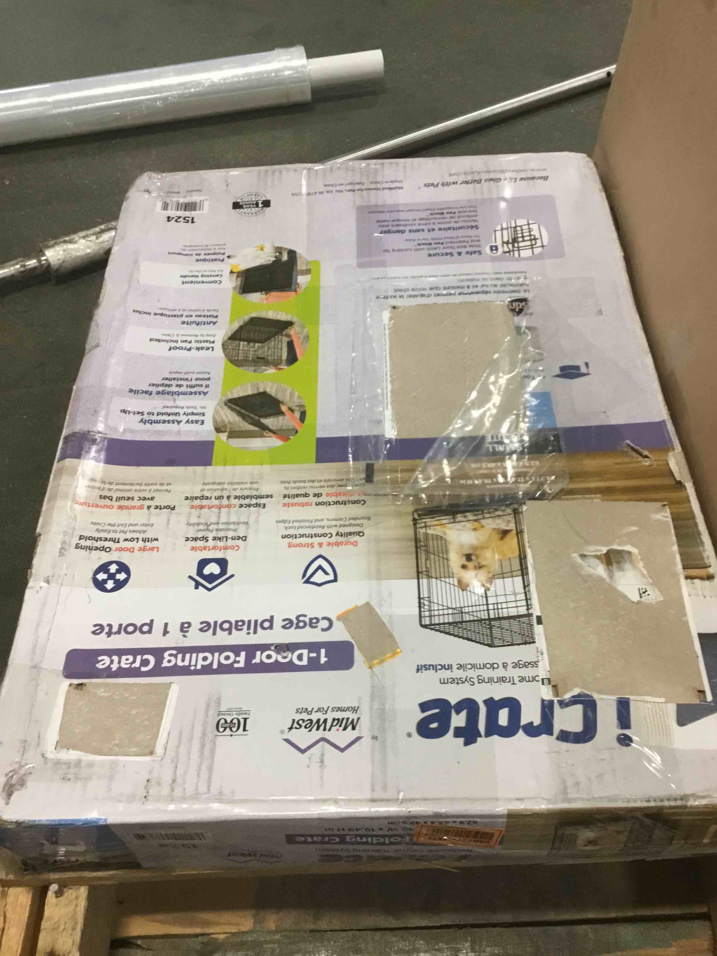 https://s3.amazonaws.com/lotting-images-prod/bidfta/RED5814920_1704903684431.jpeg