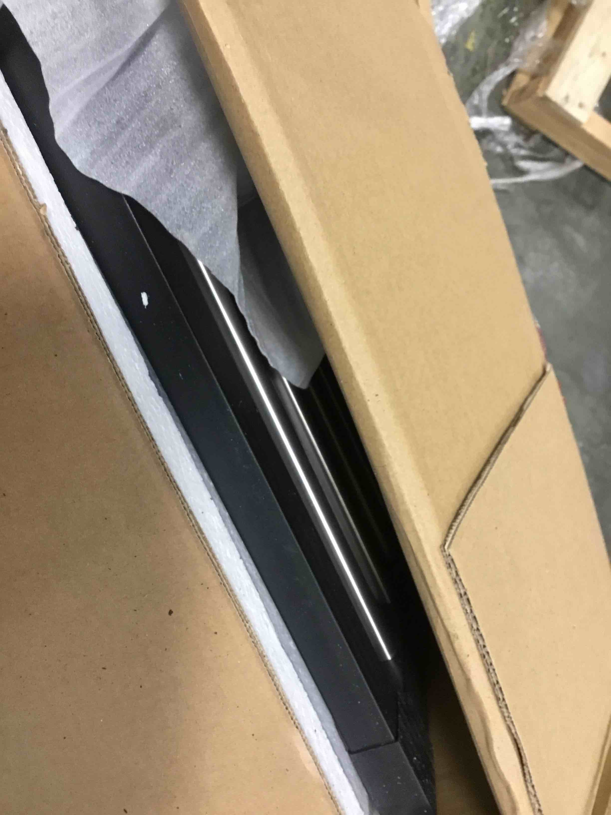 https://s3.amazonaws.com/lotting-images-prod/bidfta/RED5829860_1708116401091.jpeg