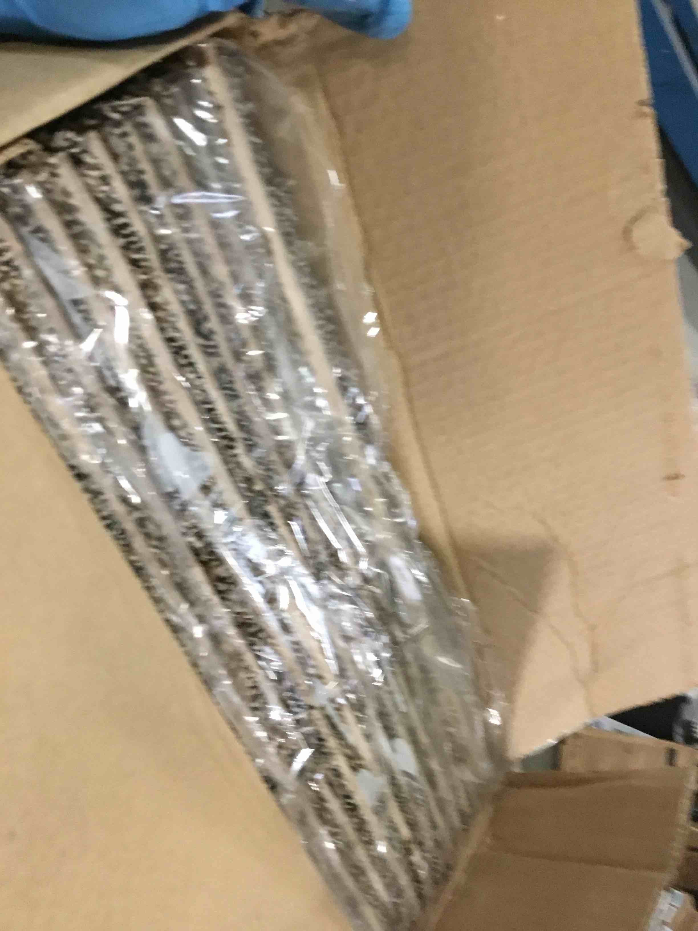 https://s3.amazonaws.com/lotting-images-prod/bidfta/RED5830121_1708348753882.jpeg