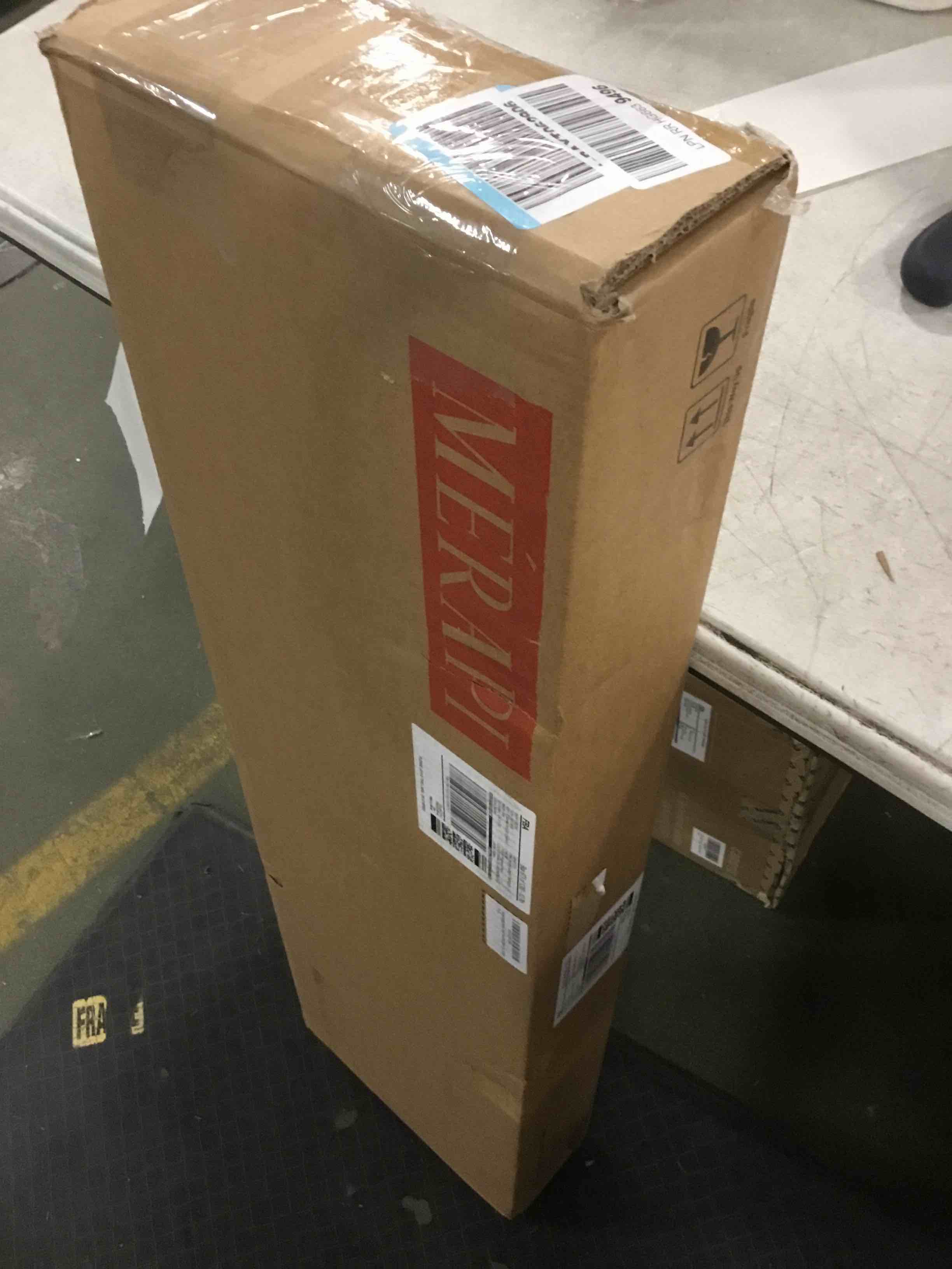 https://s3.amazonaws.com/lotting-images-prod/bidfta/RED5830528_1708519046707.jpeg