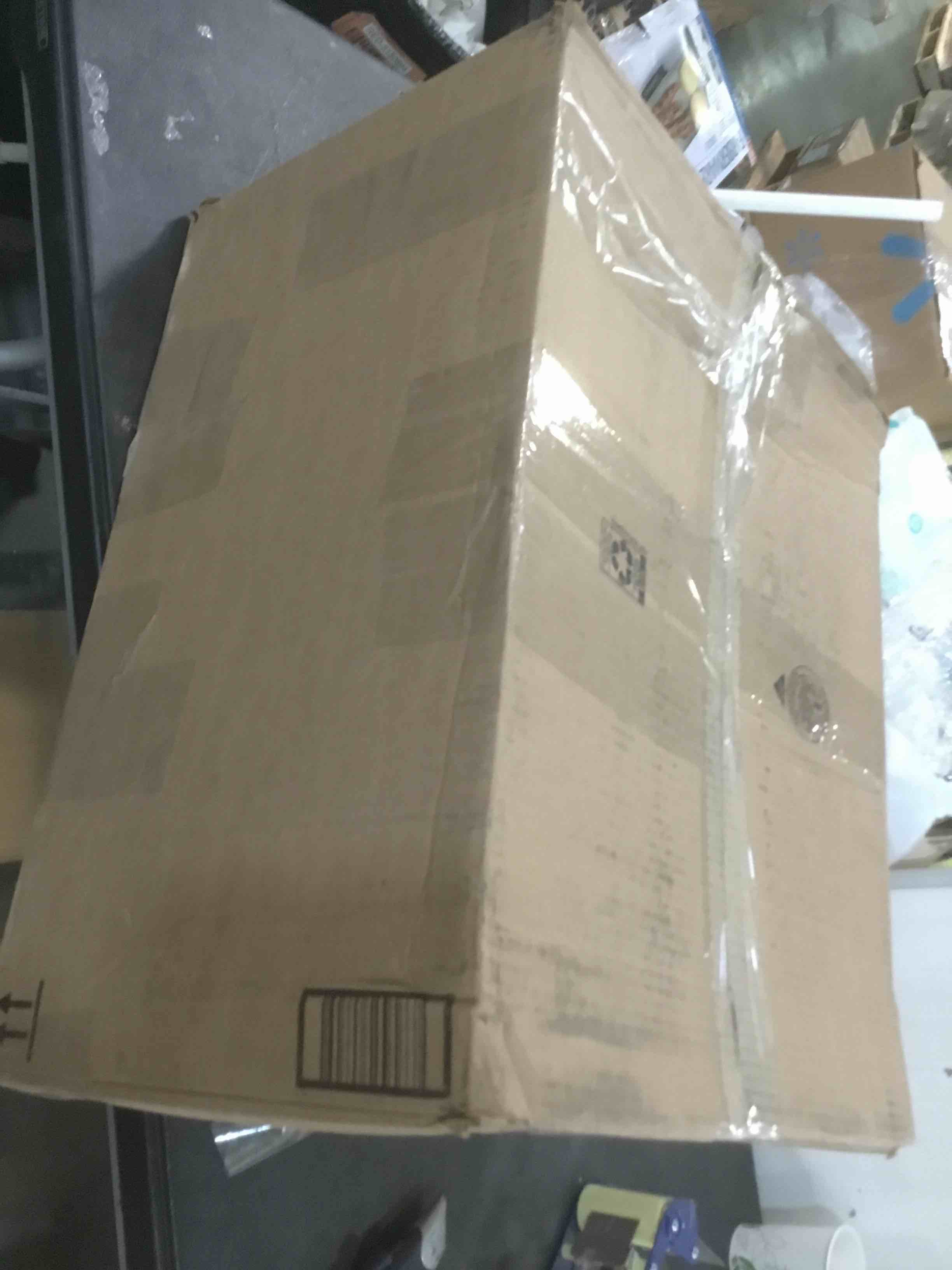https://s3.amazonaws.com/lotting-images-prod/bidfta/RED5830807_1708611207009.jpeg