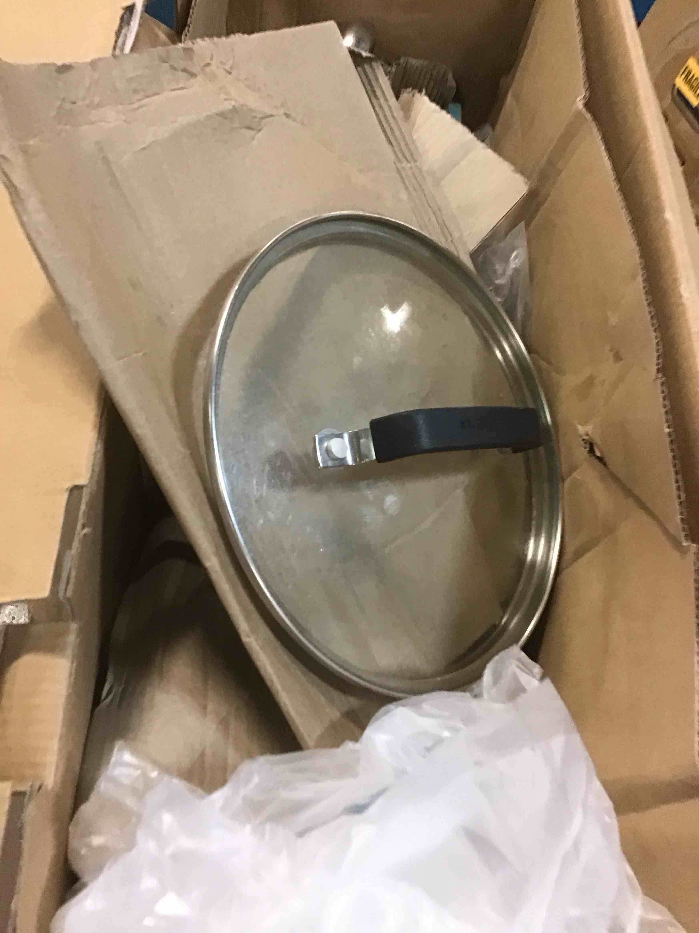 https://s3.amazonaws.com/lotting-images-prod/bidfta/RED5831014_1706720703157.jpeg