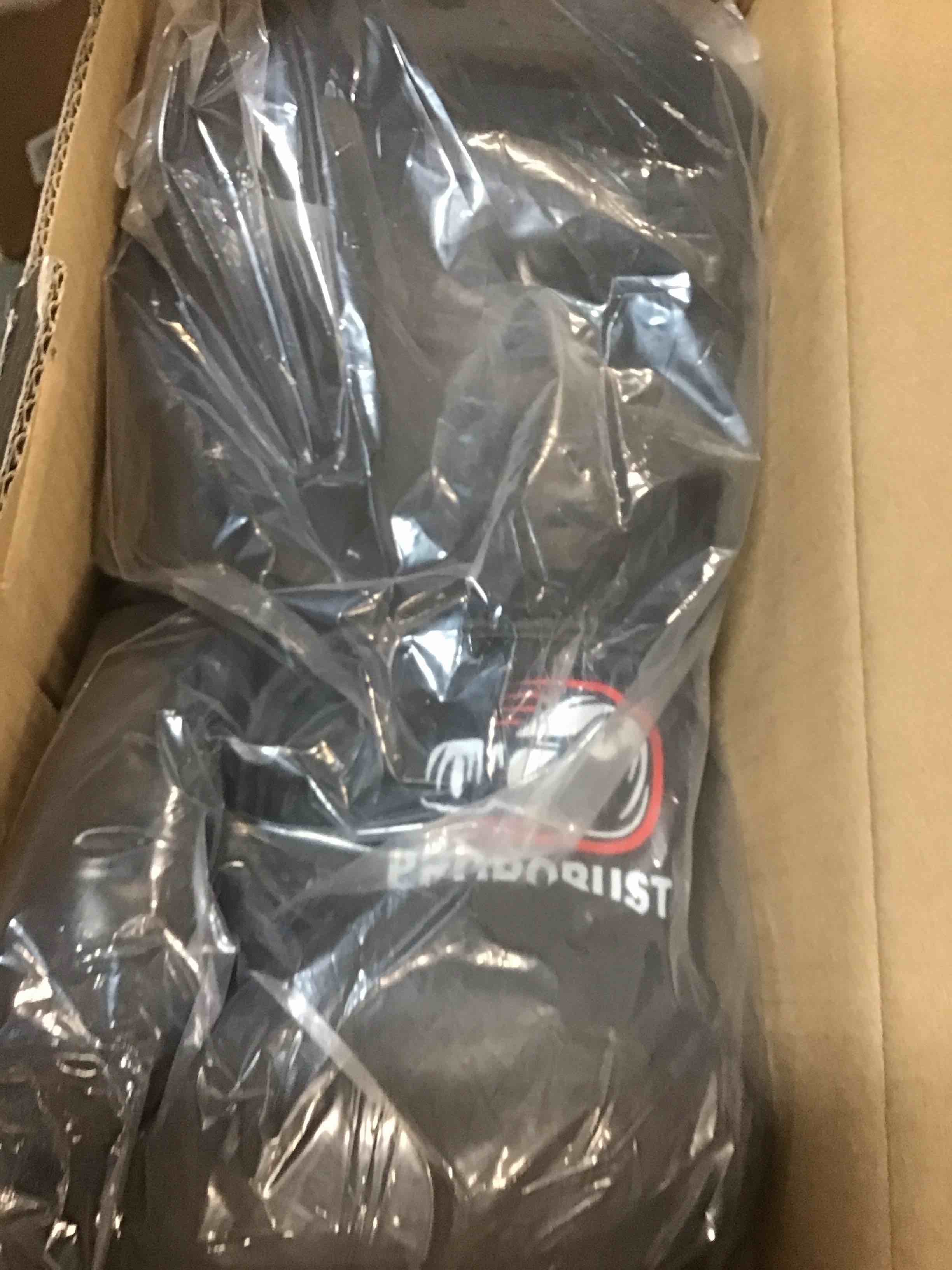 https://s3.amazonaws.com/lotting-images-prod/bidfta/RED5831189_1706793980855.jpeg