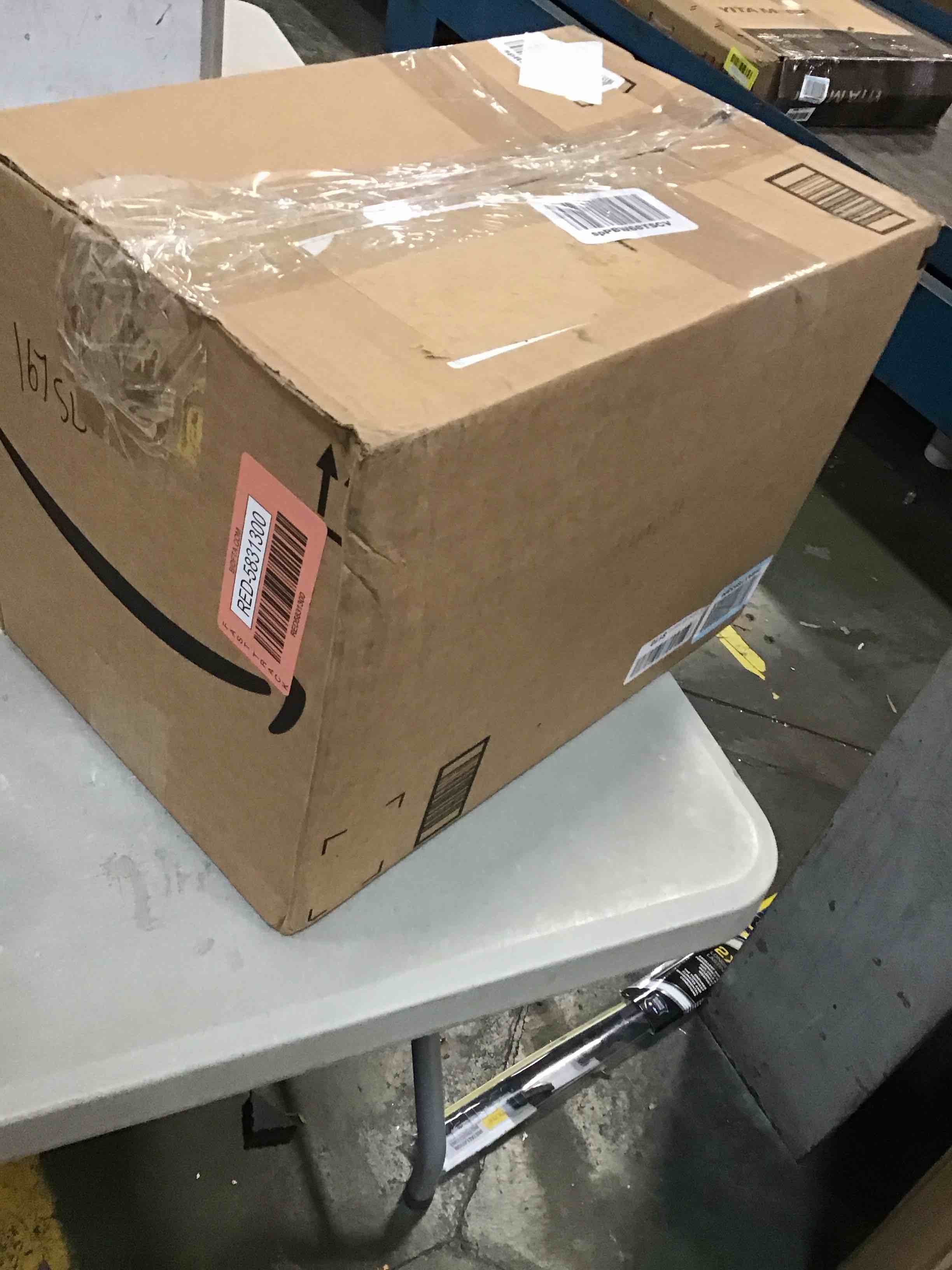 https://s3.amazonaws.com/lotting-images-prod/bidfta/RED5831300_1706804915154.jpeg
