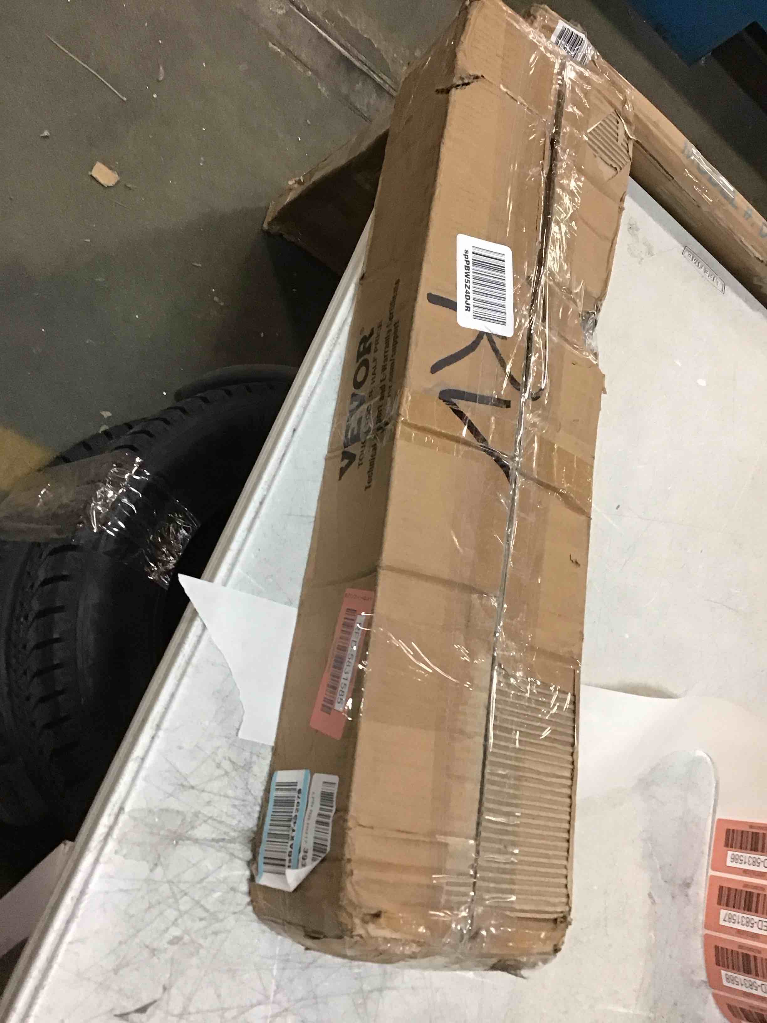 https://s3.amazonaws.com/lotting-images-prod/bidfta/RED5831585_1706893004374.jpeg