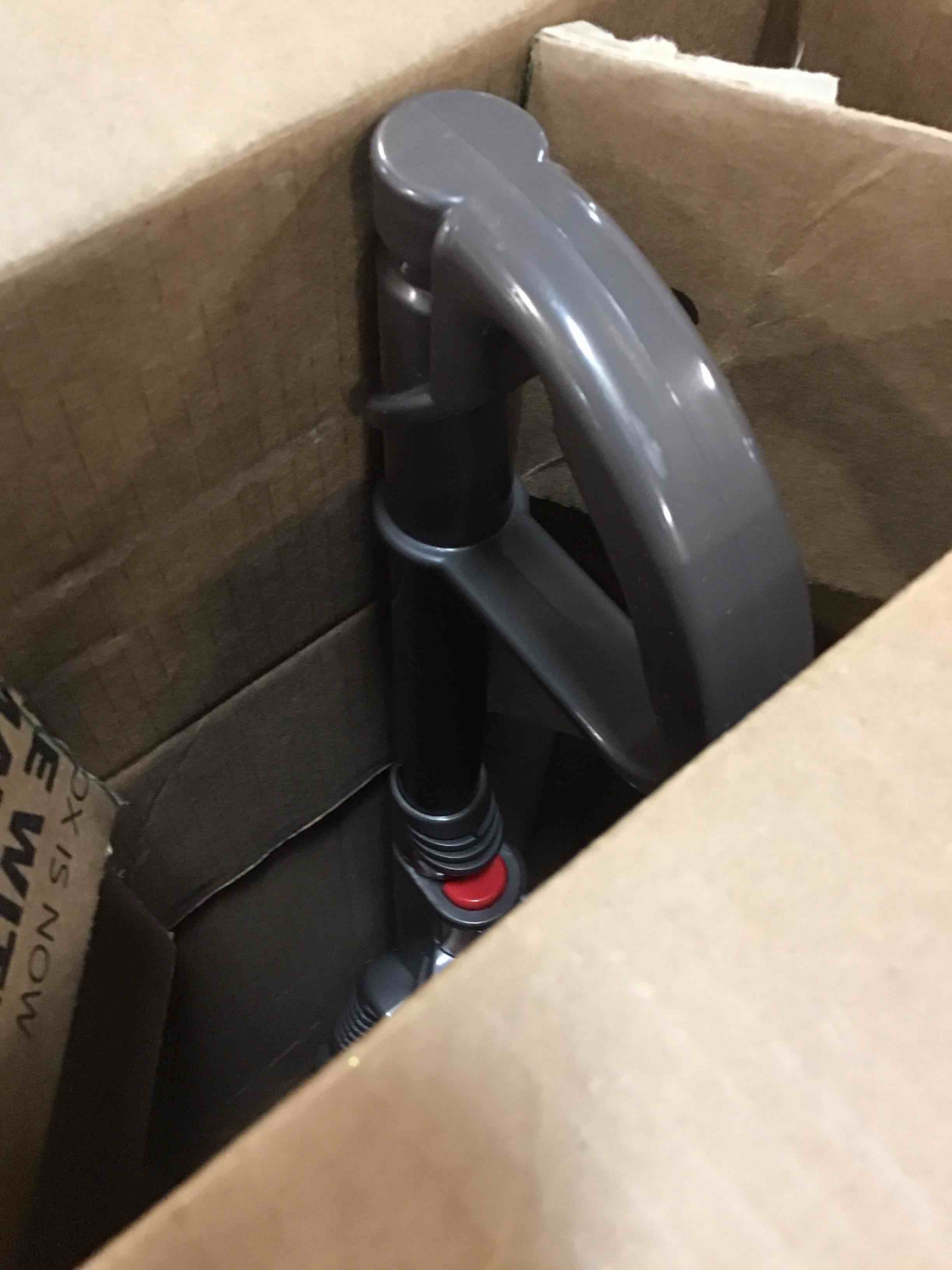https://s3.amazonaws.com/lotting-images-prod/bidfta/RED5831616_1706895103484.jpeg