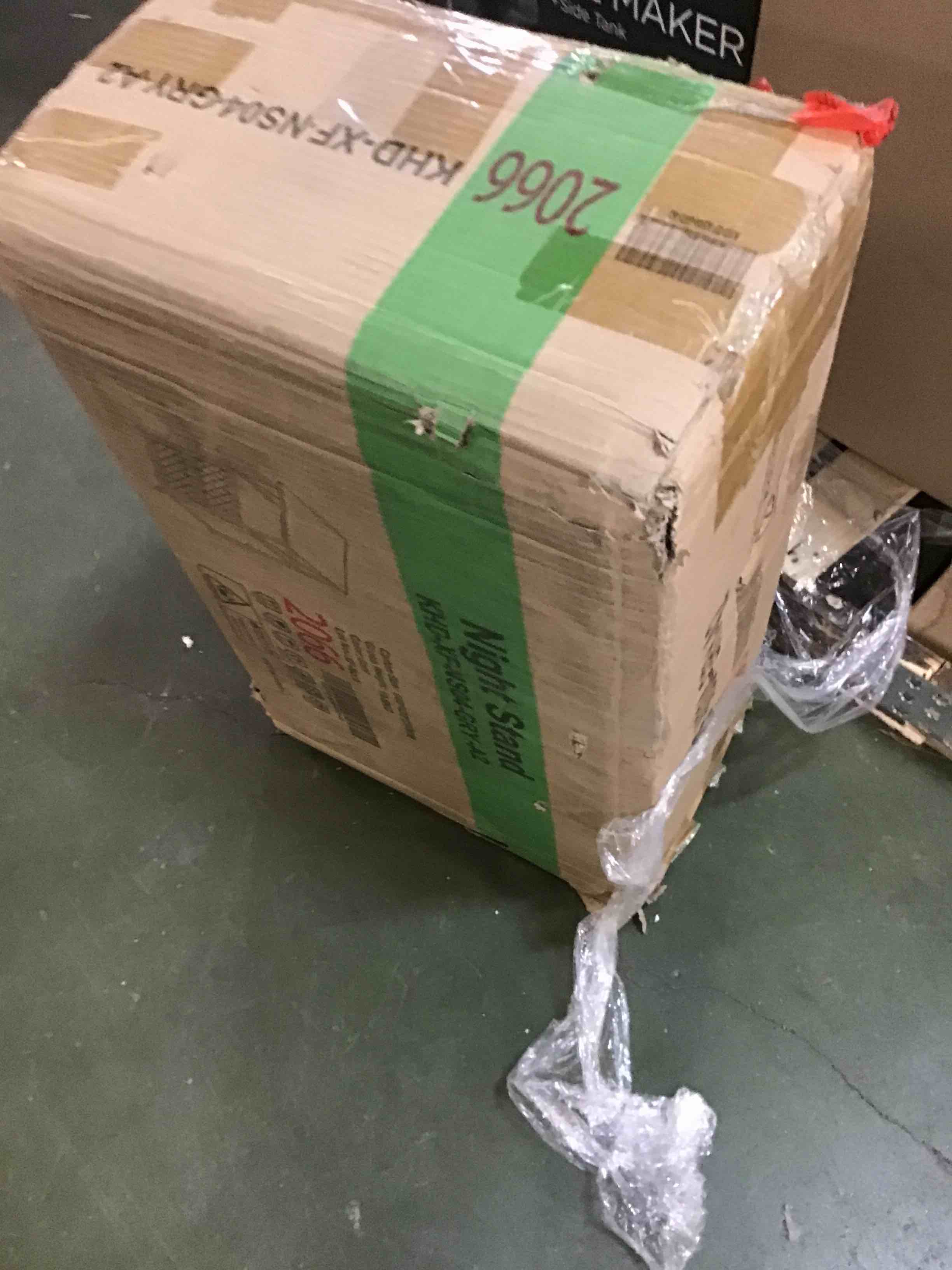 https://s3.amazonaws.com/lotting-images-prod/bidfta/RED5832155_1707249114954.jpeg