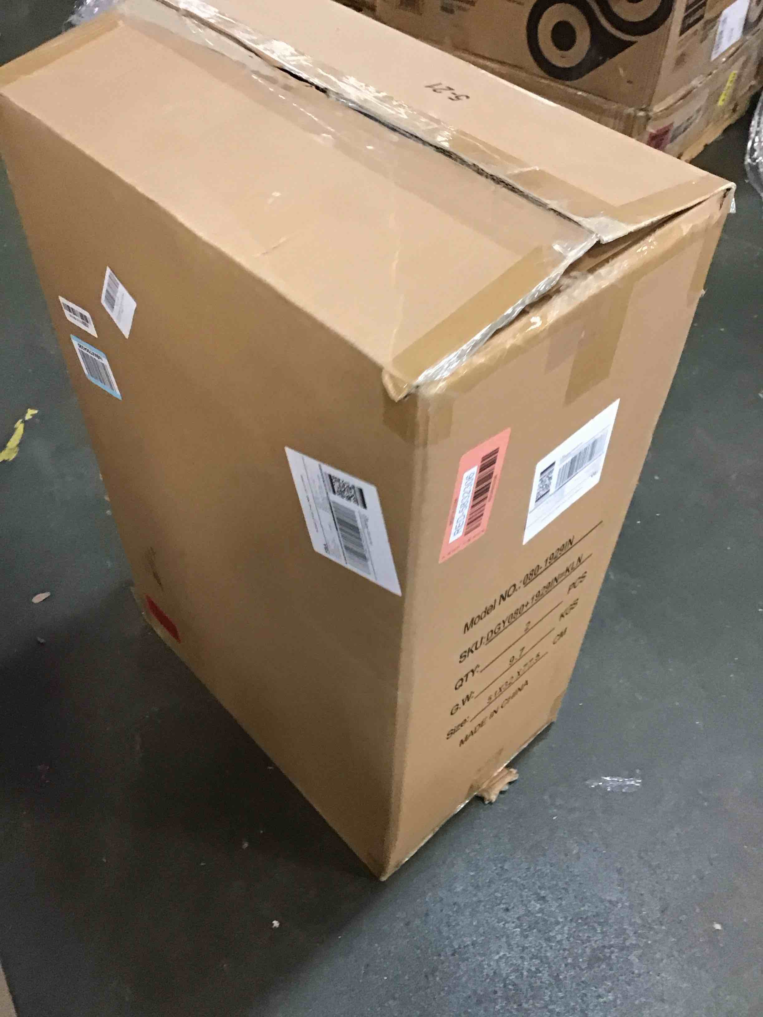 https://s3.amazonaws.com/lotting-images-prod/bidfta/RED5832306_1707319934458.jpeg