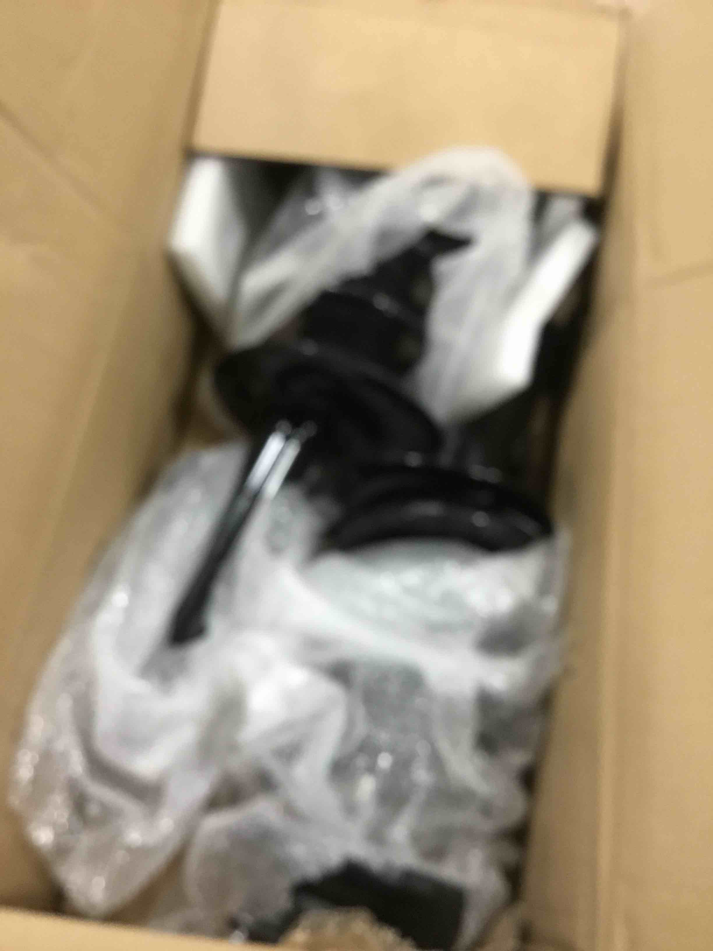 https://s3.amazonaws.com/lotting-images-prod/bidfta/RED5833394_1707135041532.jpeg
