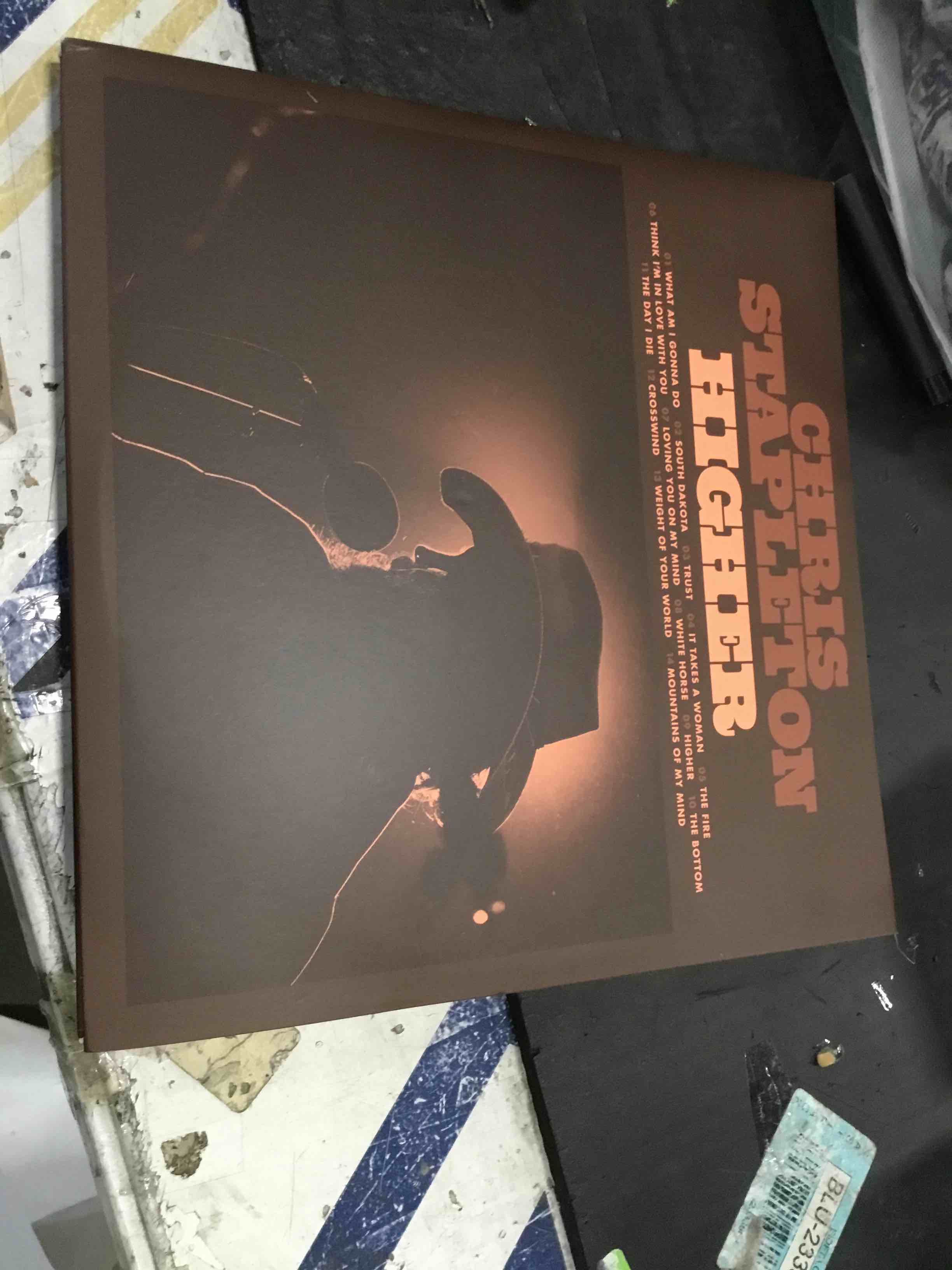 https://s3.amazonaws.com/lotting-images-prod/bidfta/RED5834602_1706727372155.jpeg