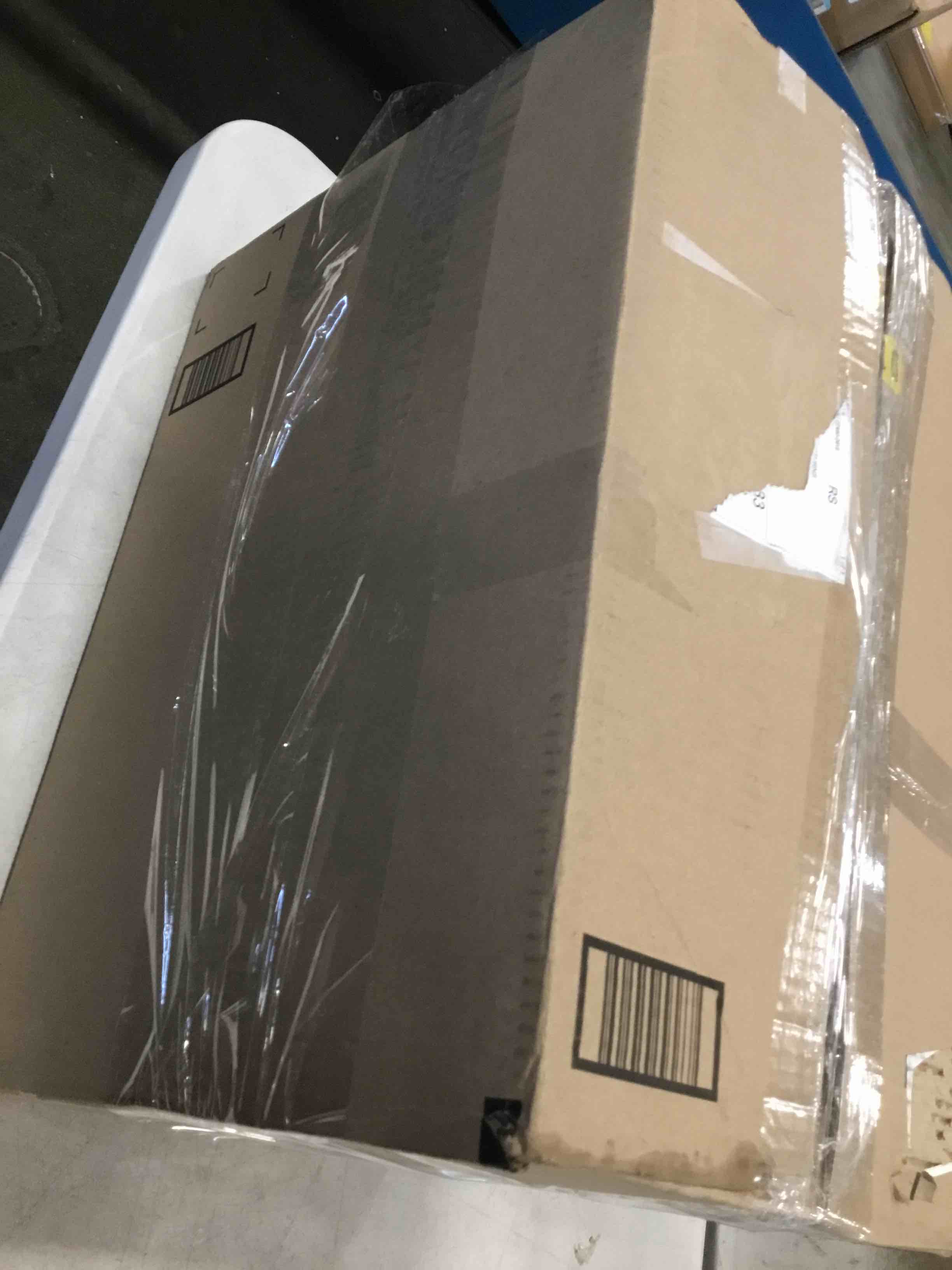 https://s3.amazonaws.com/lotting-images-prod/bidfta/RED5835196_1706971919331.jpeg