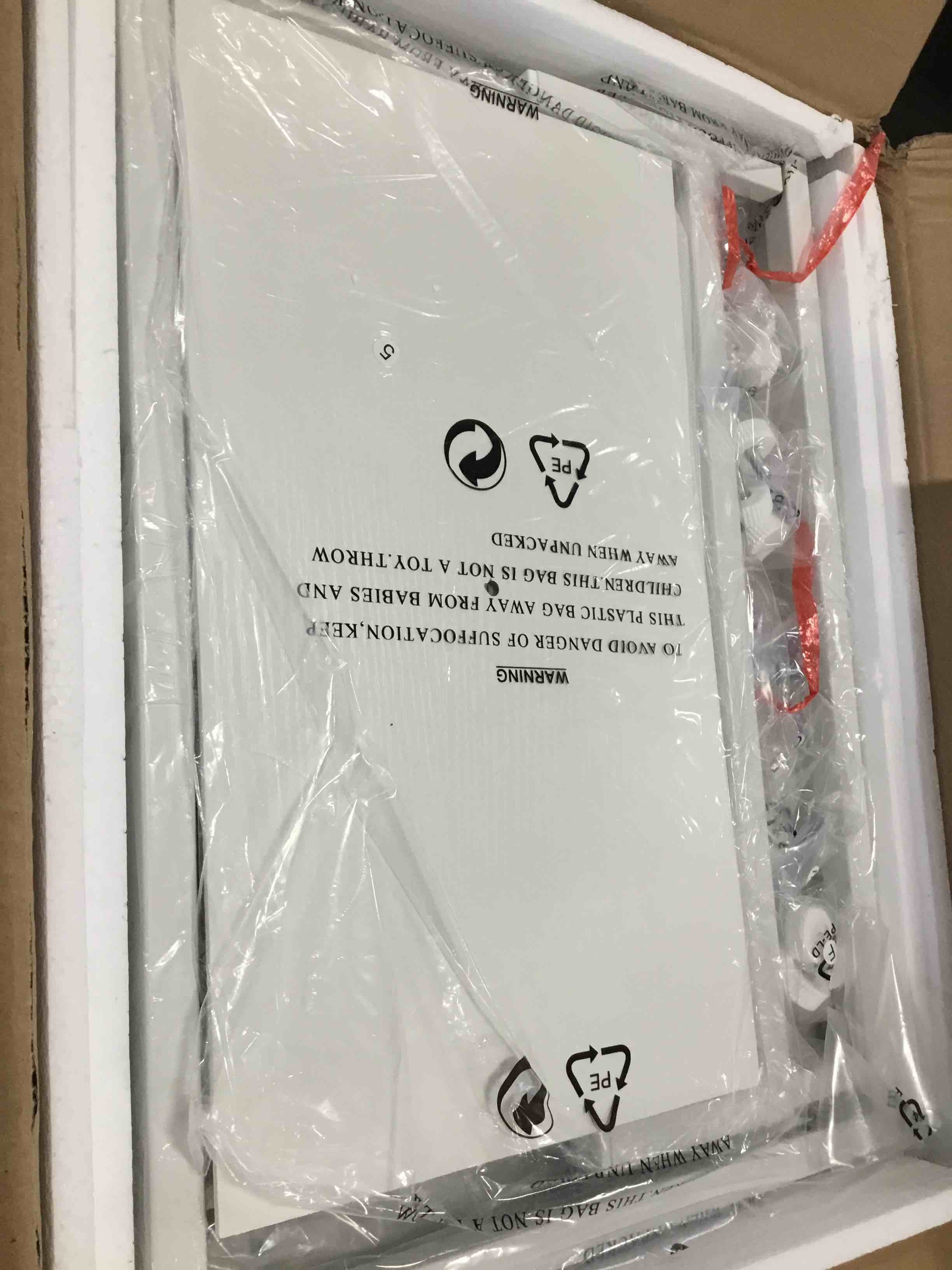 https://s3.amazonaws.com/lotting-images-prod/bidfta/RED5835239_1706978754667.jpeg