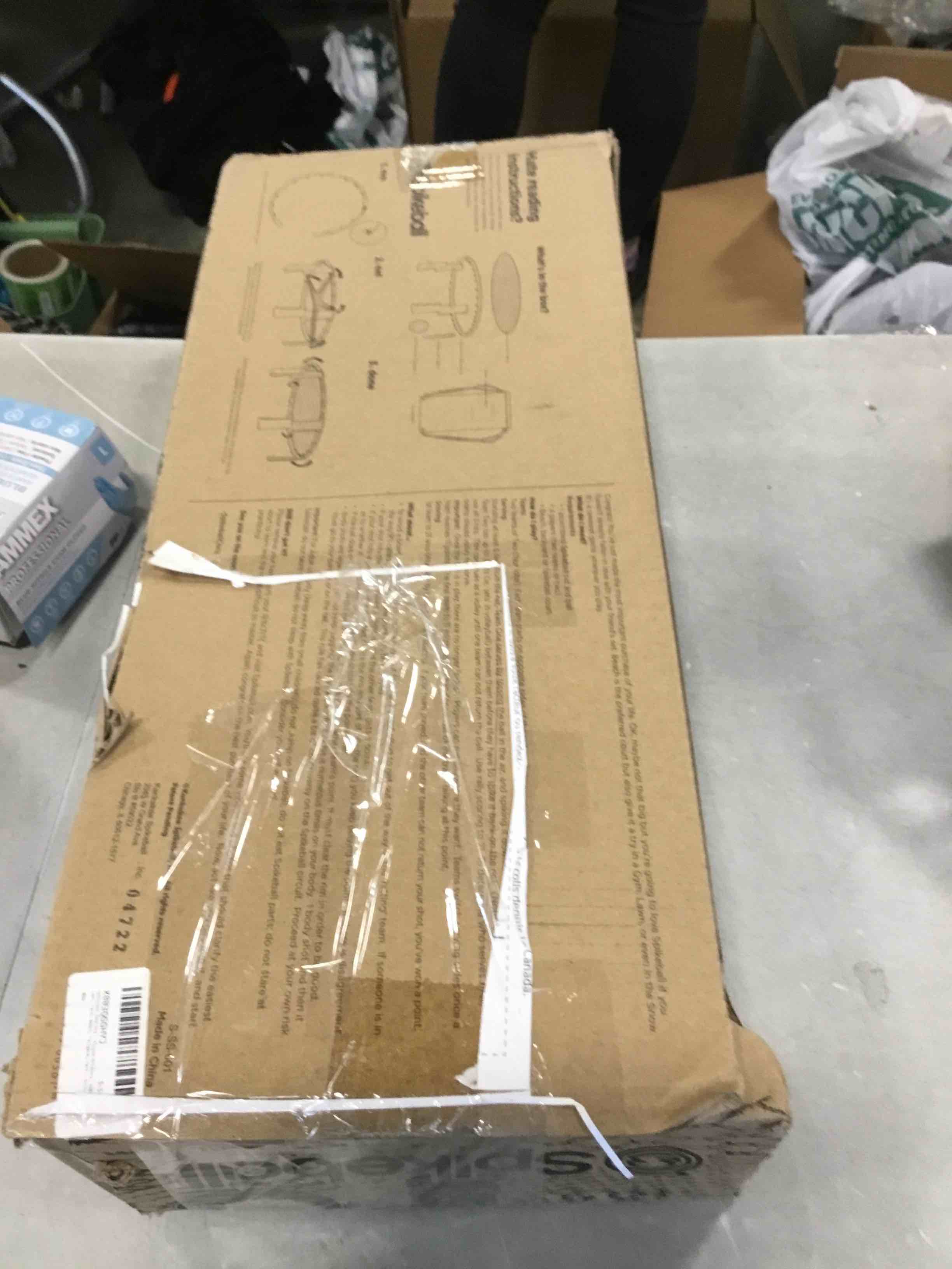 https://s3.amazonaws.com/lotting-images-prod/bidfta/RED5835428_1707830823545.jpeg