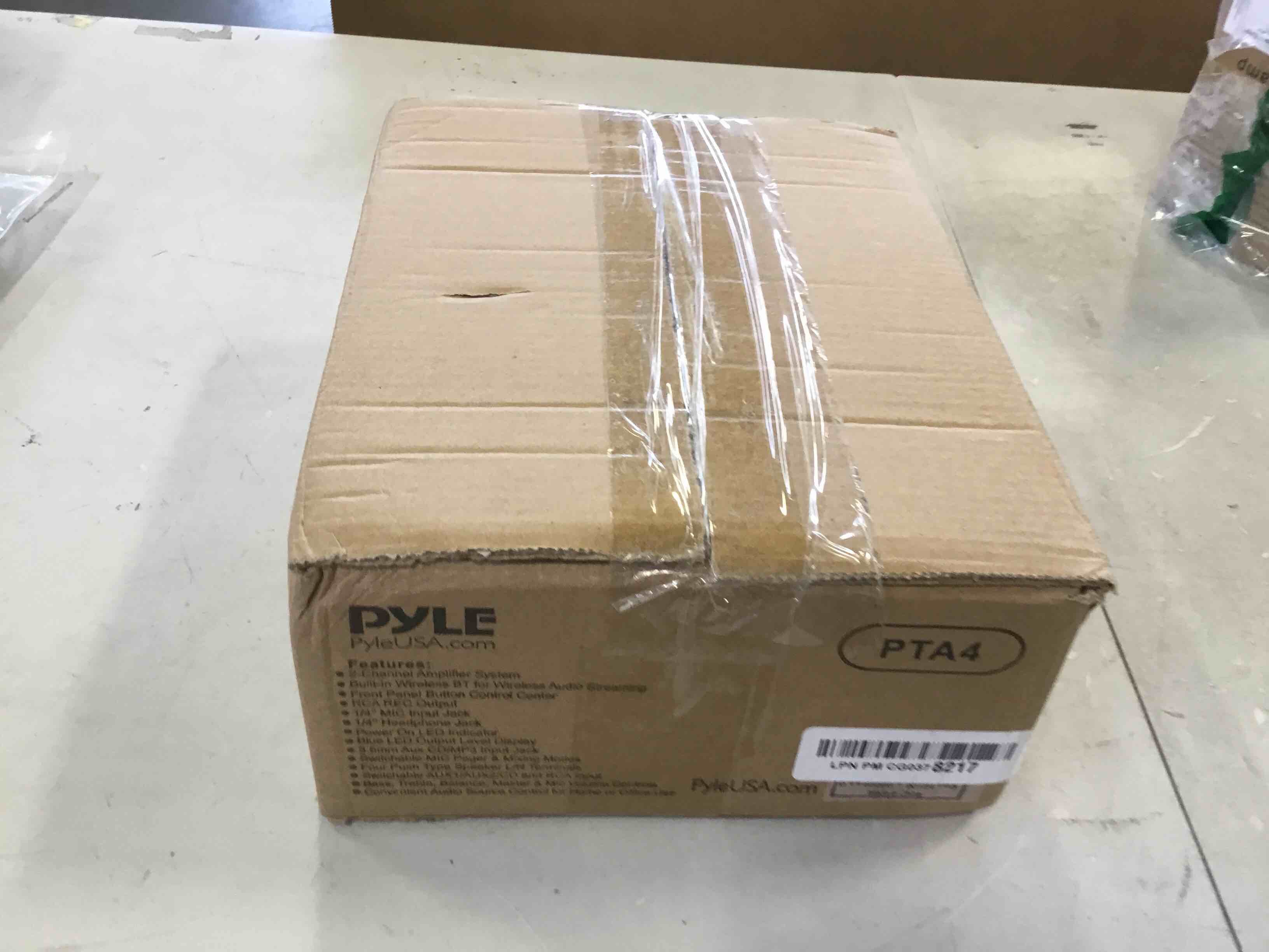 https://s3.amazonaws.com/lotting-images-prod/bidfta/RED5835982_1706806283511.jpeg