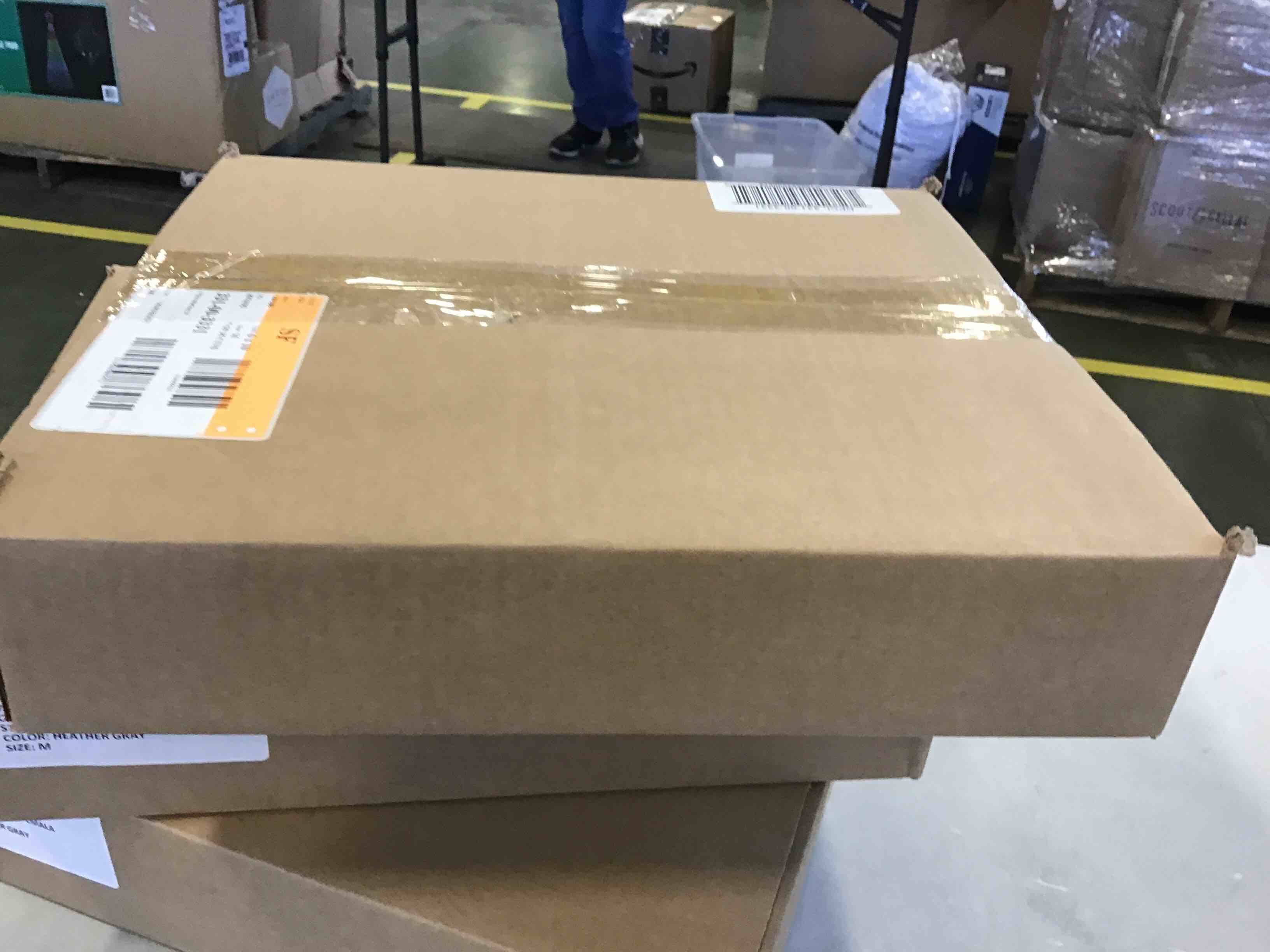 https://s3.amazonaws.com/lotting-images-prod/bidfta/RED5836425_1706984675907.jpeg
