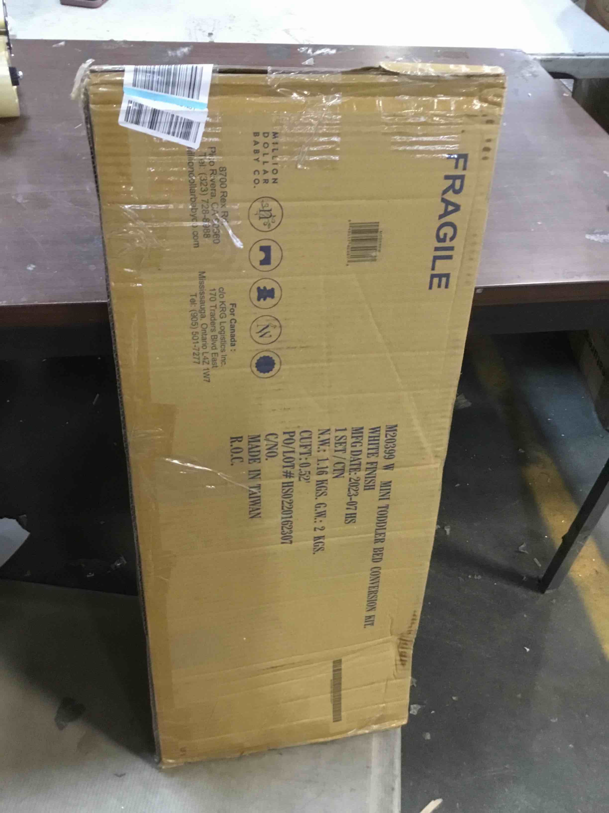 https://s3.amazonaws.com/lotting-images-prod/bidfta/RED5838133_1708185567980.jpeg