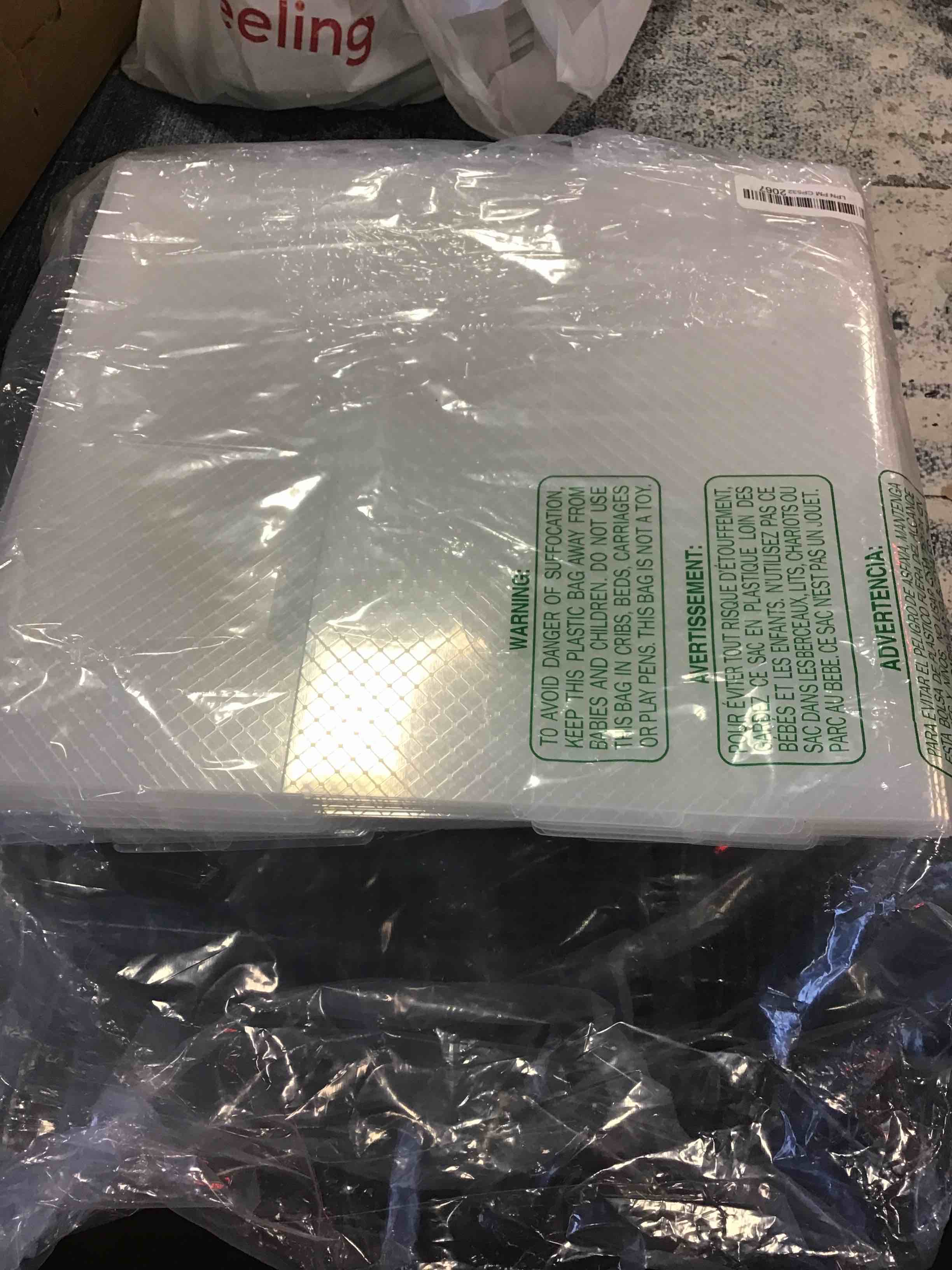 https://s3.amazonaws.com/lotting-images-prod/bidfta/RED5838989_1706794793439.jpeg