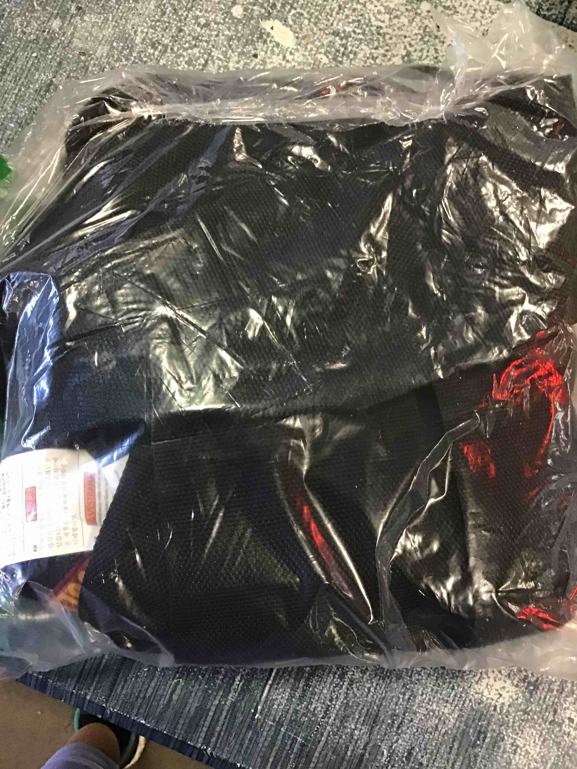 https://s3.amazonaws.com/lotting-images-prod/bidfta/RED5839013_1706798689995.jpeg