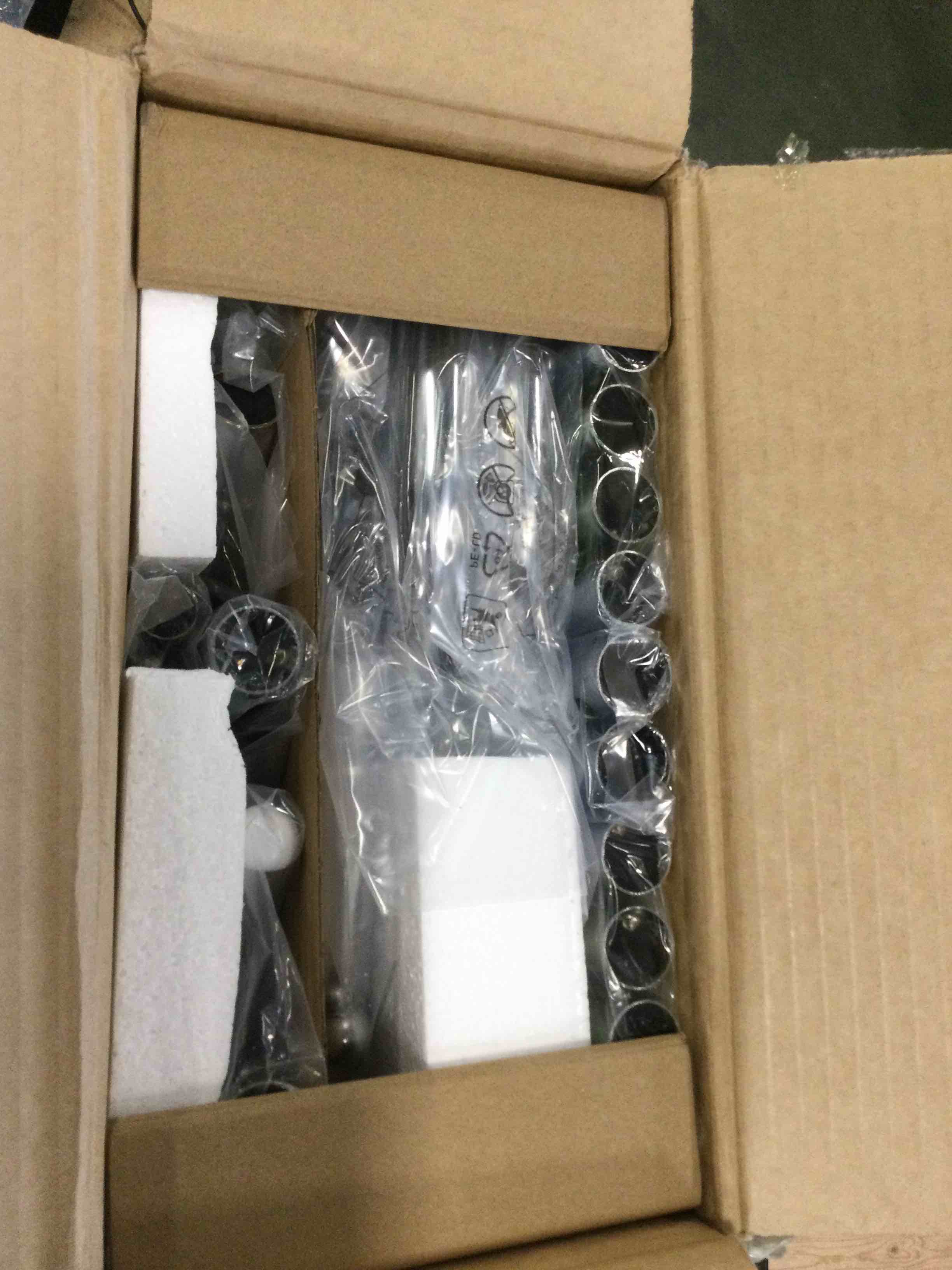 https://s3.amazonaws.com/lotting-images-prod/bidfta/RED5839144_1706880694469.jpeg