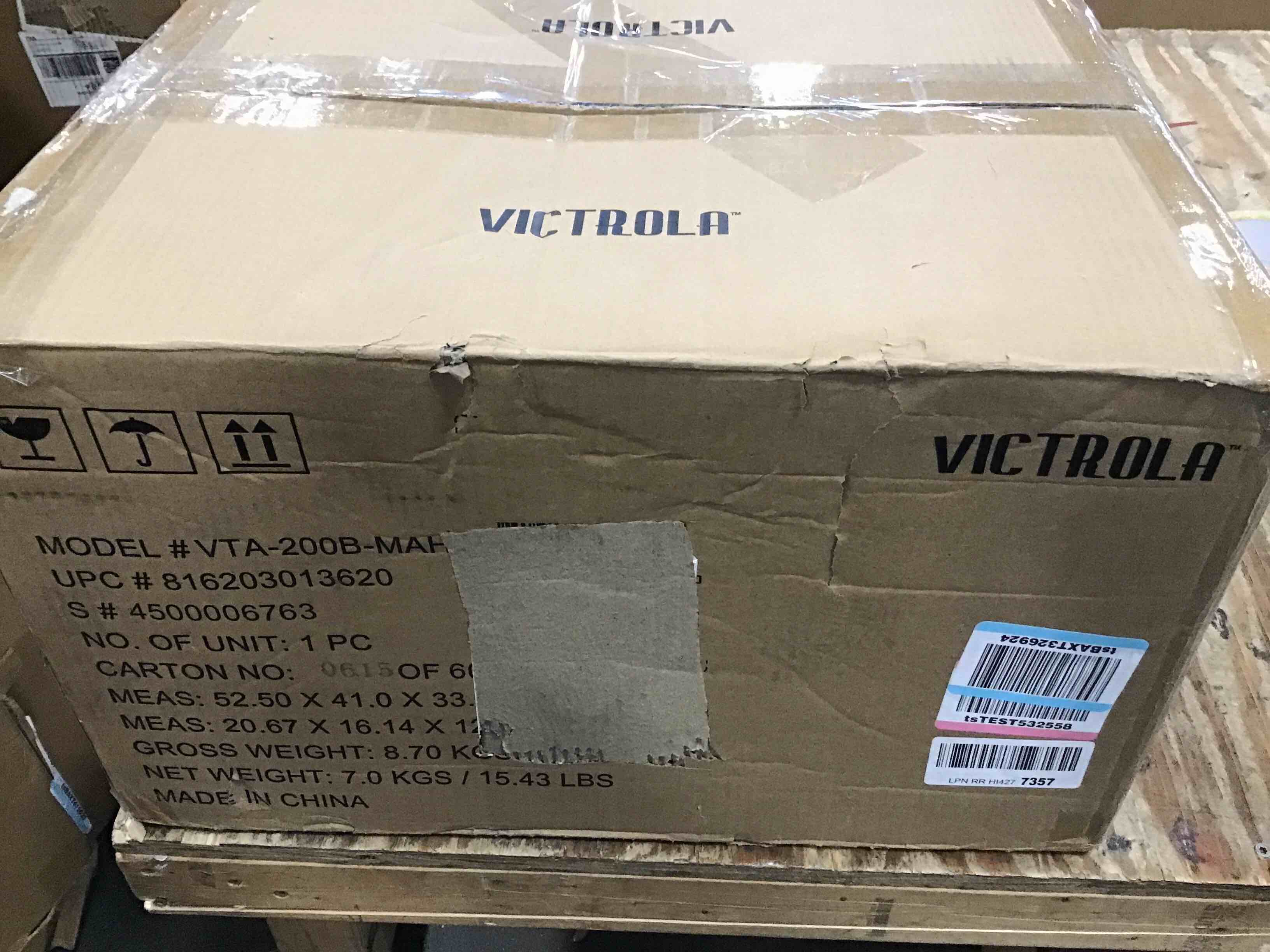 https://s3.amazonaws.com/lotting-images-prod/bidfta/RED5839253_1706984237376.jpeg