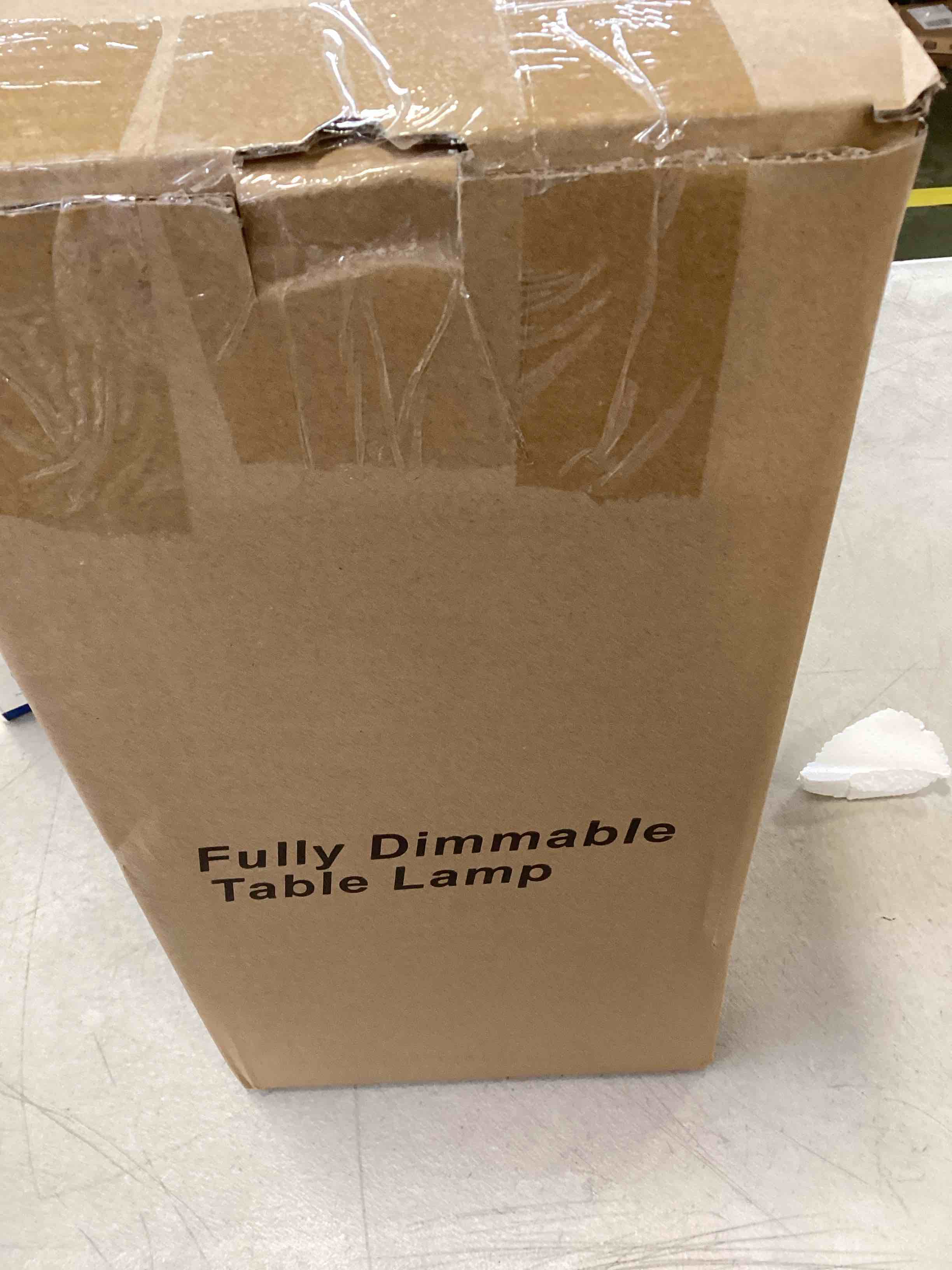 https://s3.amazonaws.com/lotting-images-prod/bidfta/RED5839439_1707417445531.jpeg