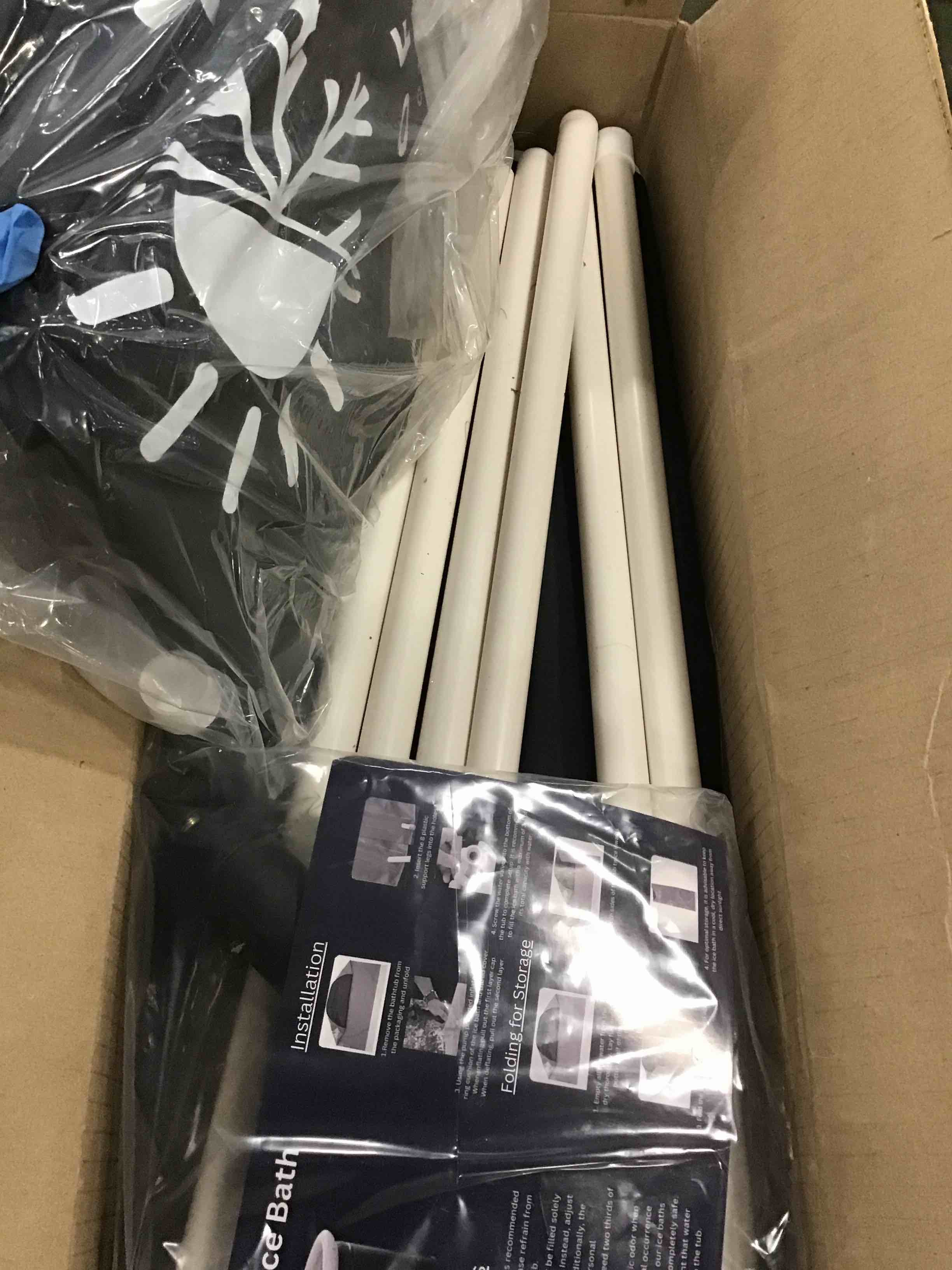 https://s3.amazonaws.com/lotting-images-prod/bidfta/RED5839490_1707571467827.jpeg