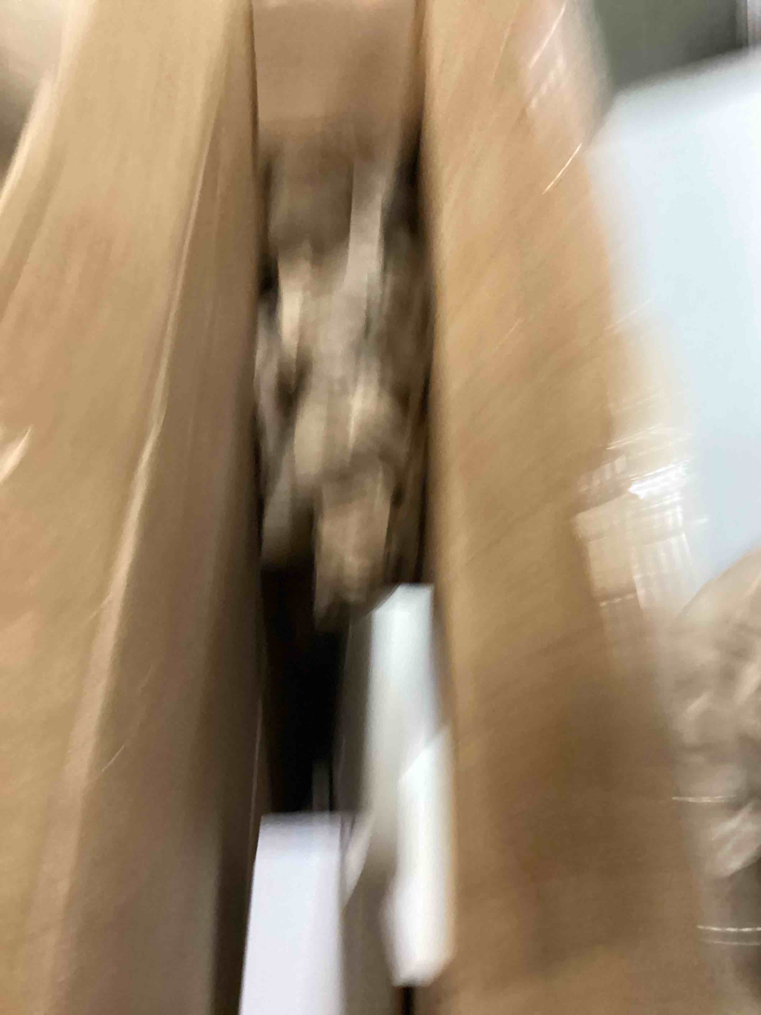 https://s3.amazonaws.com/lotting-images-prod/bidfta/RED5840581_1706012951647.jpeg