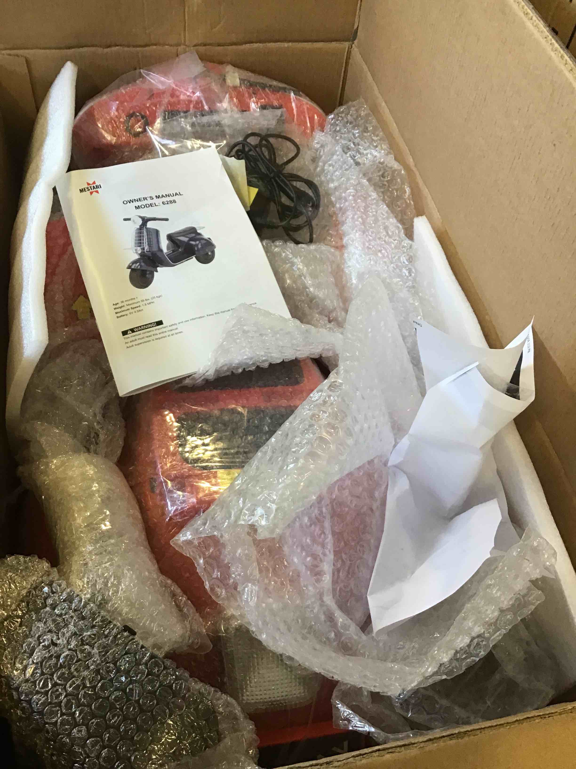 https://s3.amazonaws.com/lotting-images-prod/bidfta/RED5841153_1705948469754.jpeg