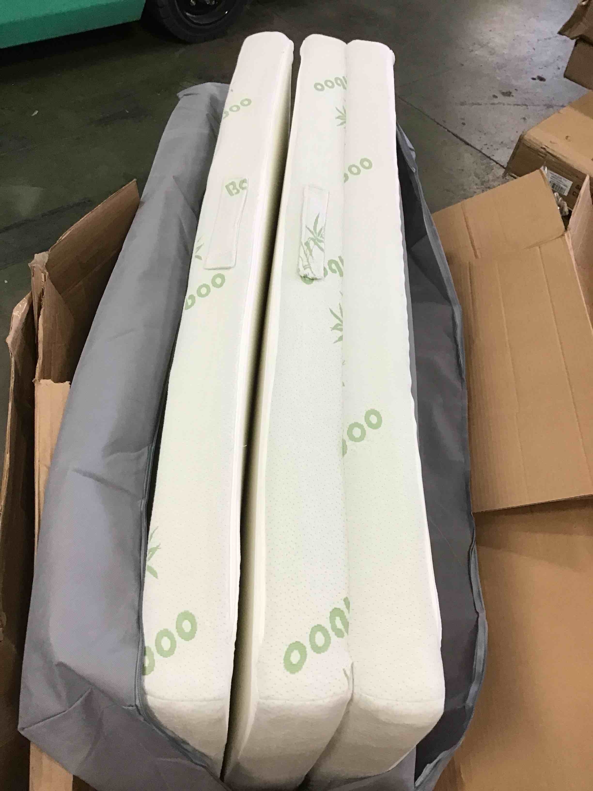https://s3.amazonaws.com/lotting-images-prod/bidfta/RED5841520_1705610638026.jpeg