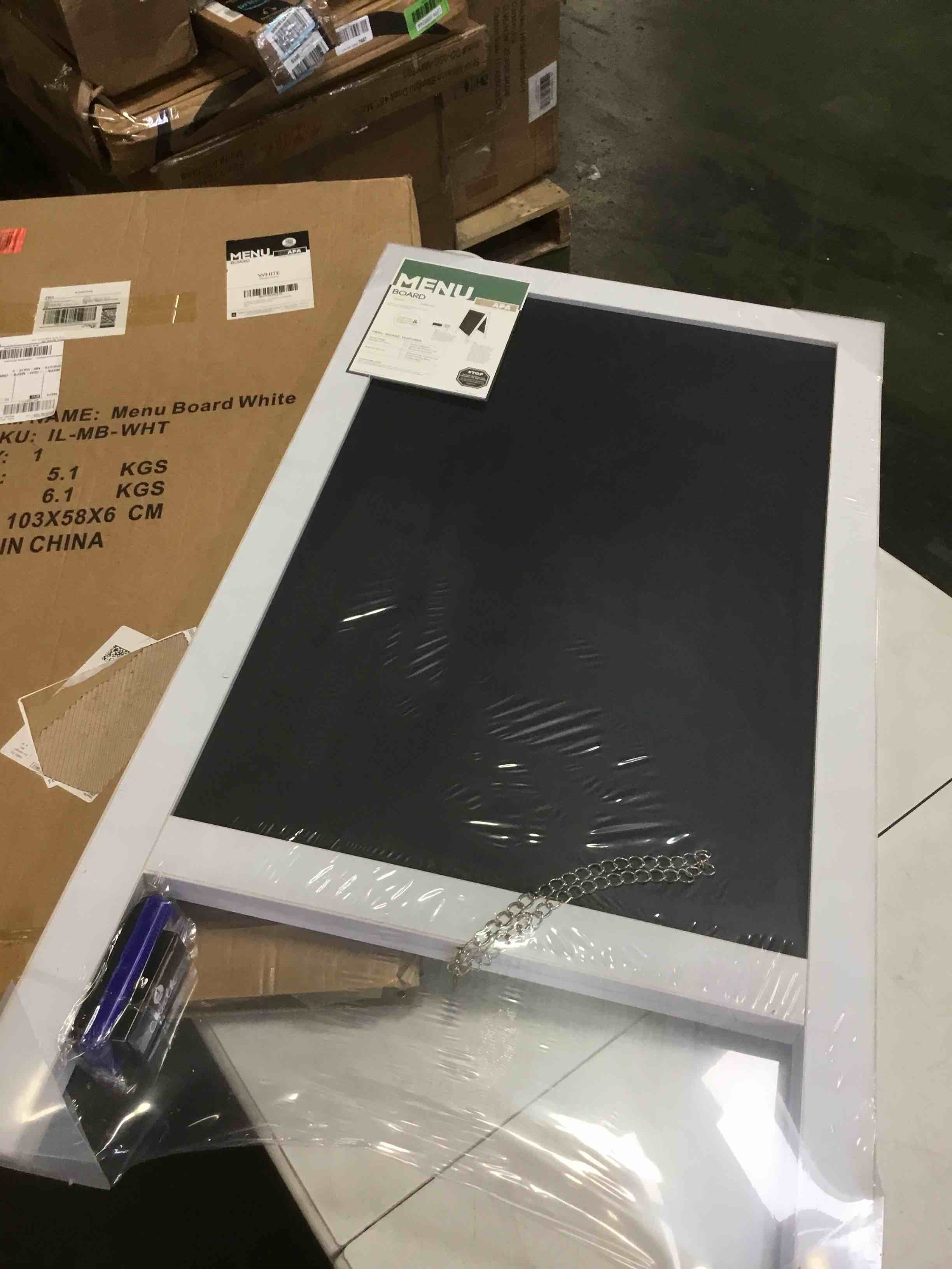 https://s3.amazonaws.com/lotting-images-prod/bidfta/RED5841565_1705938752271.jpeg