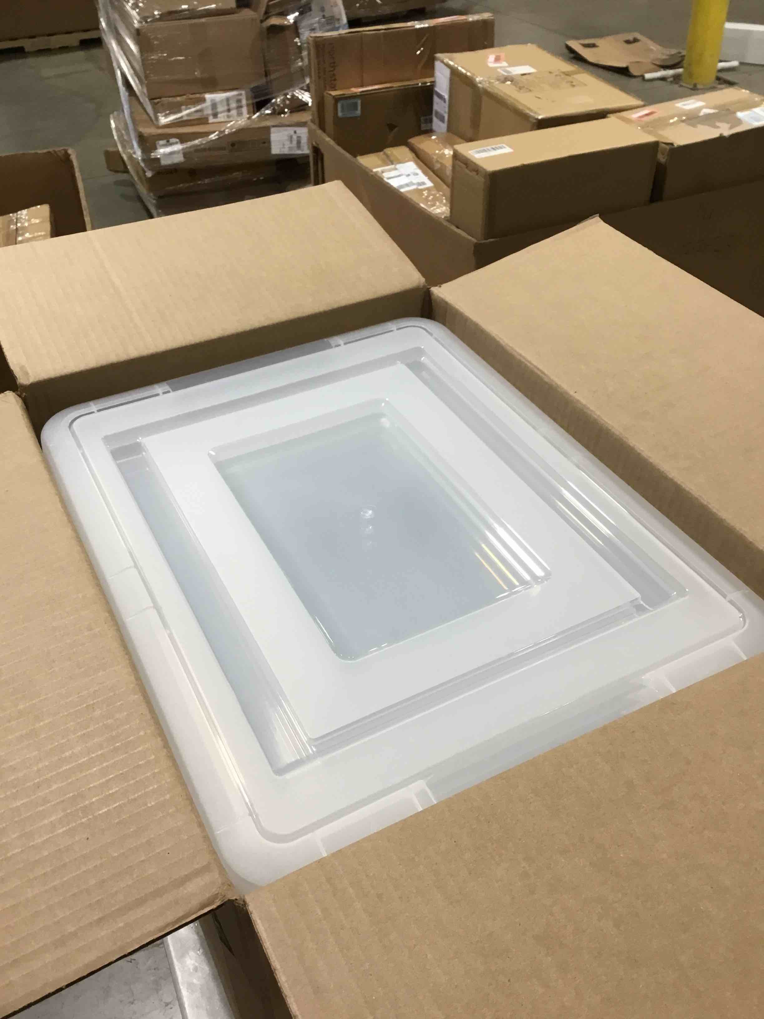 https://s3.amazonaws.com/lotting-images-prod/bidfta/RED5843054_1741272416809.jpeg