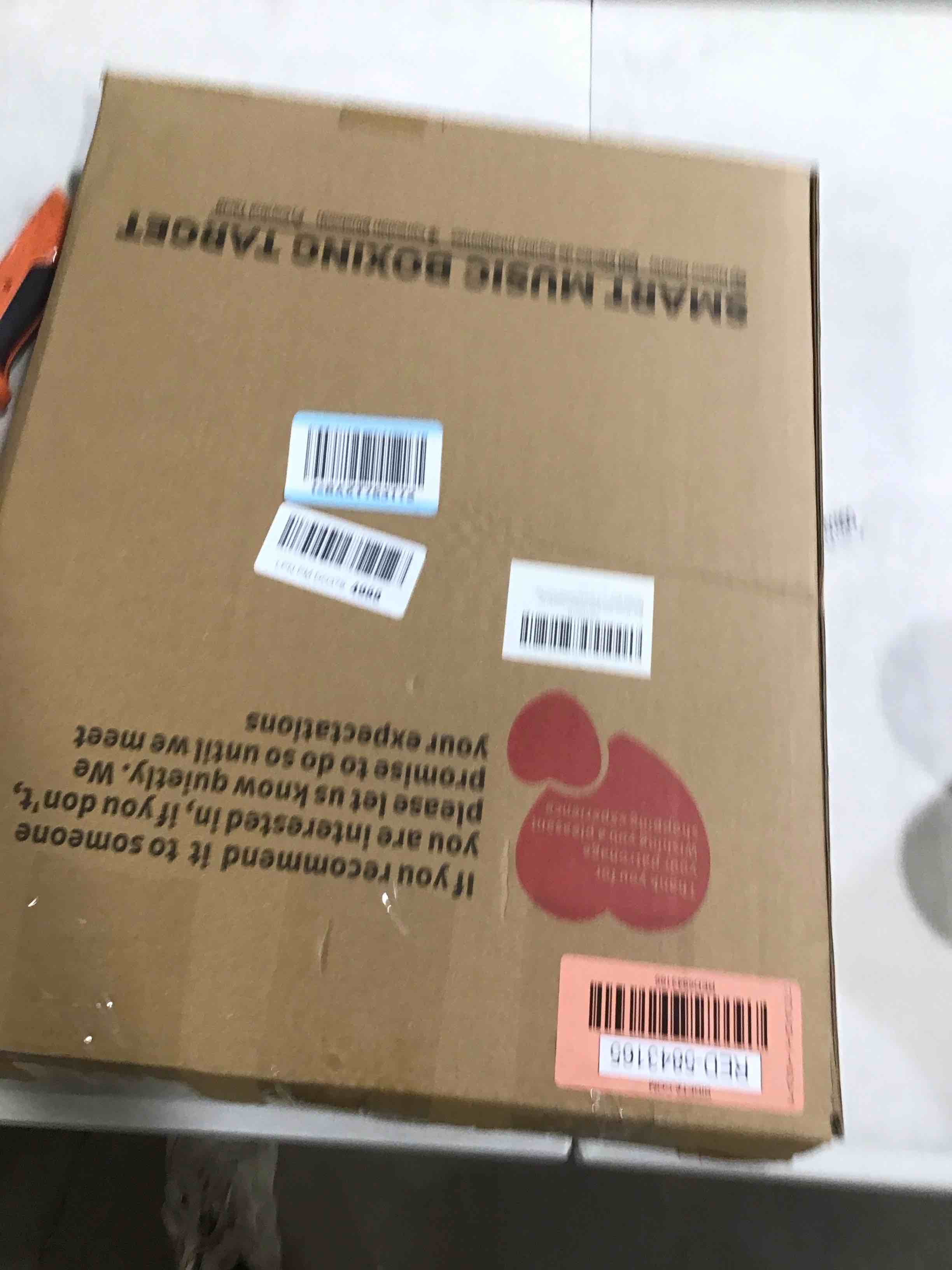 https://s3.amazonaws.com/lotting-images-prod/bidfta/RED5843165_1741792712587.jpeg