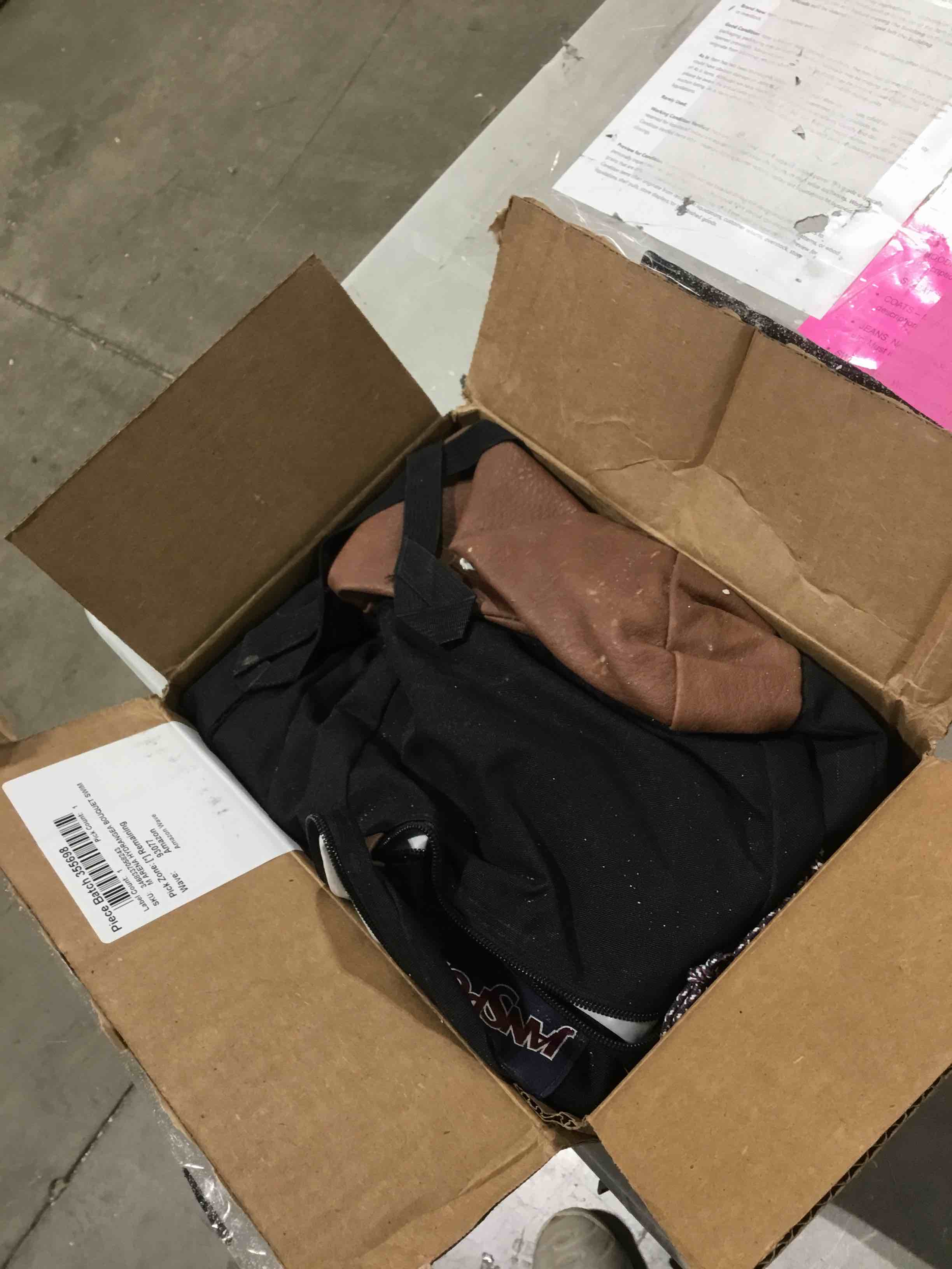https://s3.amazonaws.com/lotting-images-prod/bidfta/RED5843252_1742215408785.jpeg