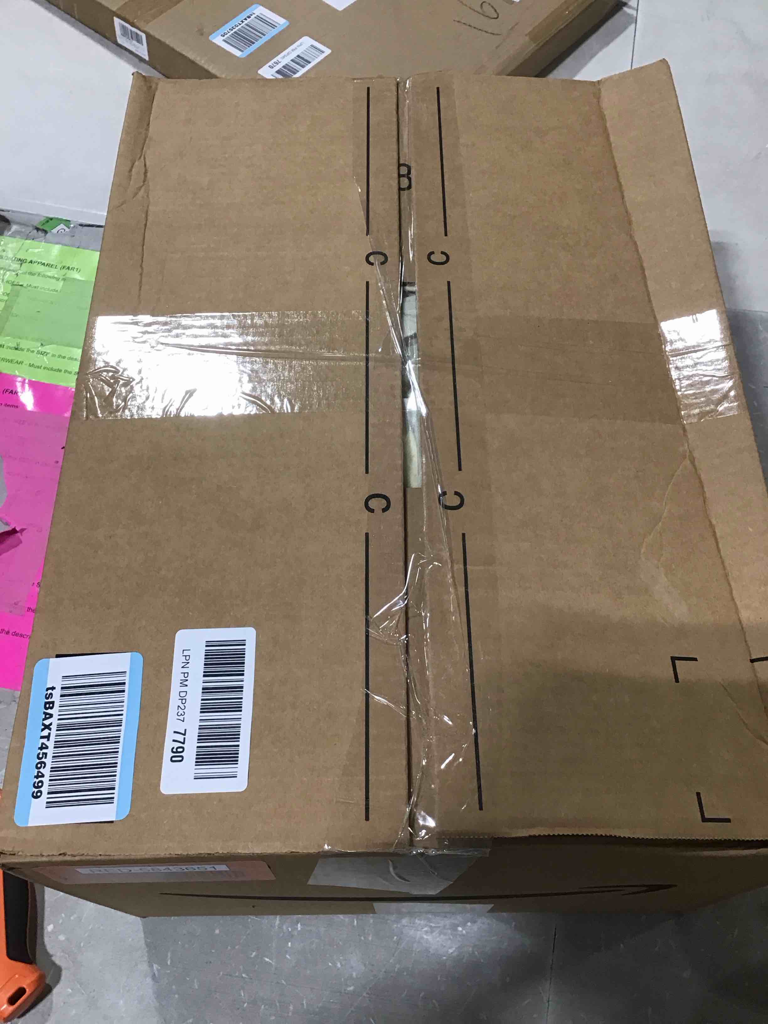 https://s3.amazonaws.com/lotting-images-prod/bidfta/RED5843651_1742493492254.jpeg