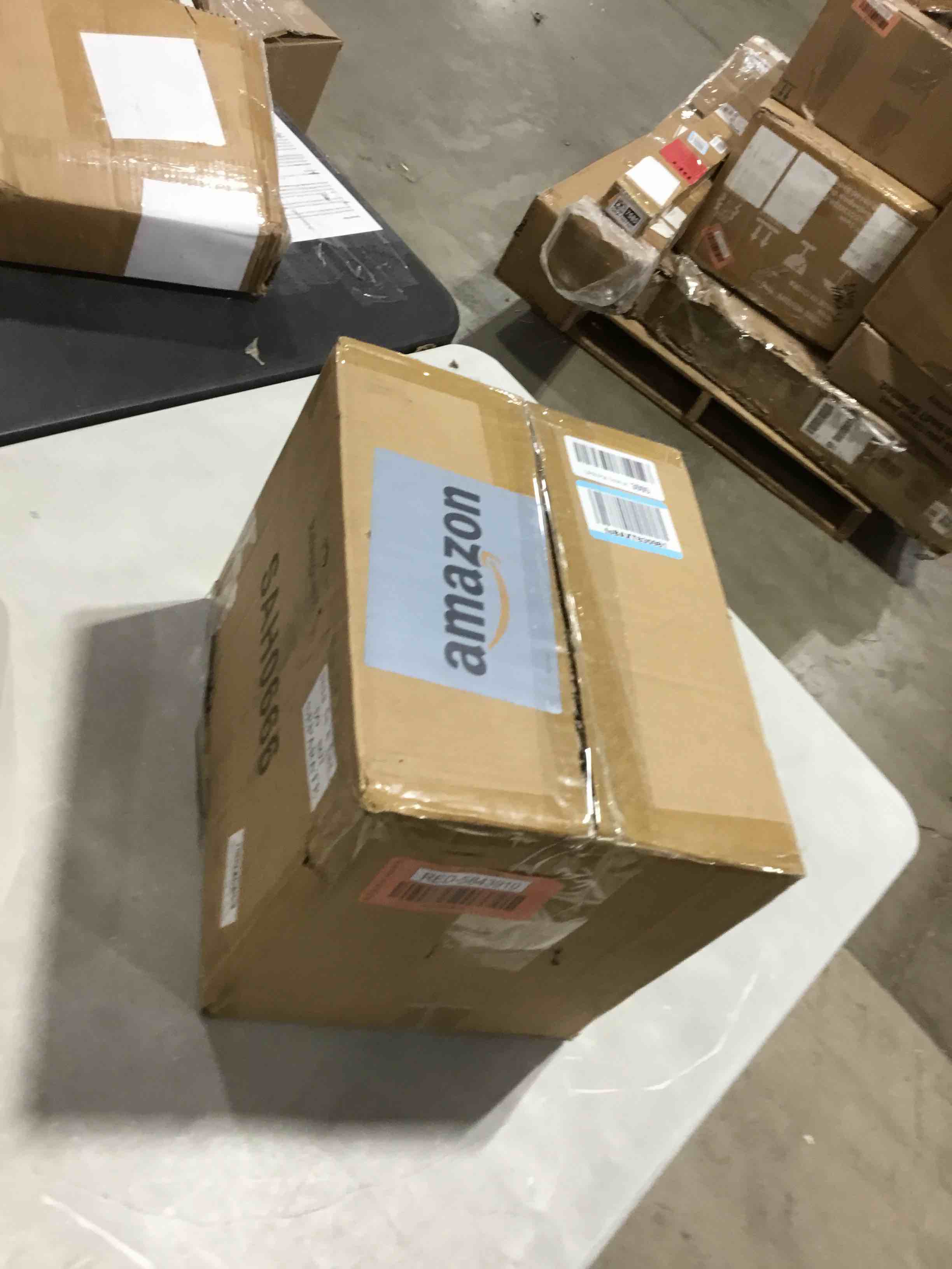 https://s3.amazonaws.com/lotting-images-prod/bidfta/RED5843910_1743173351411.jpeg