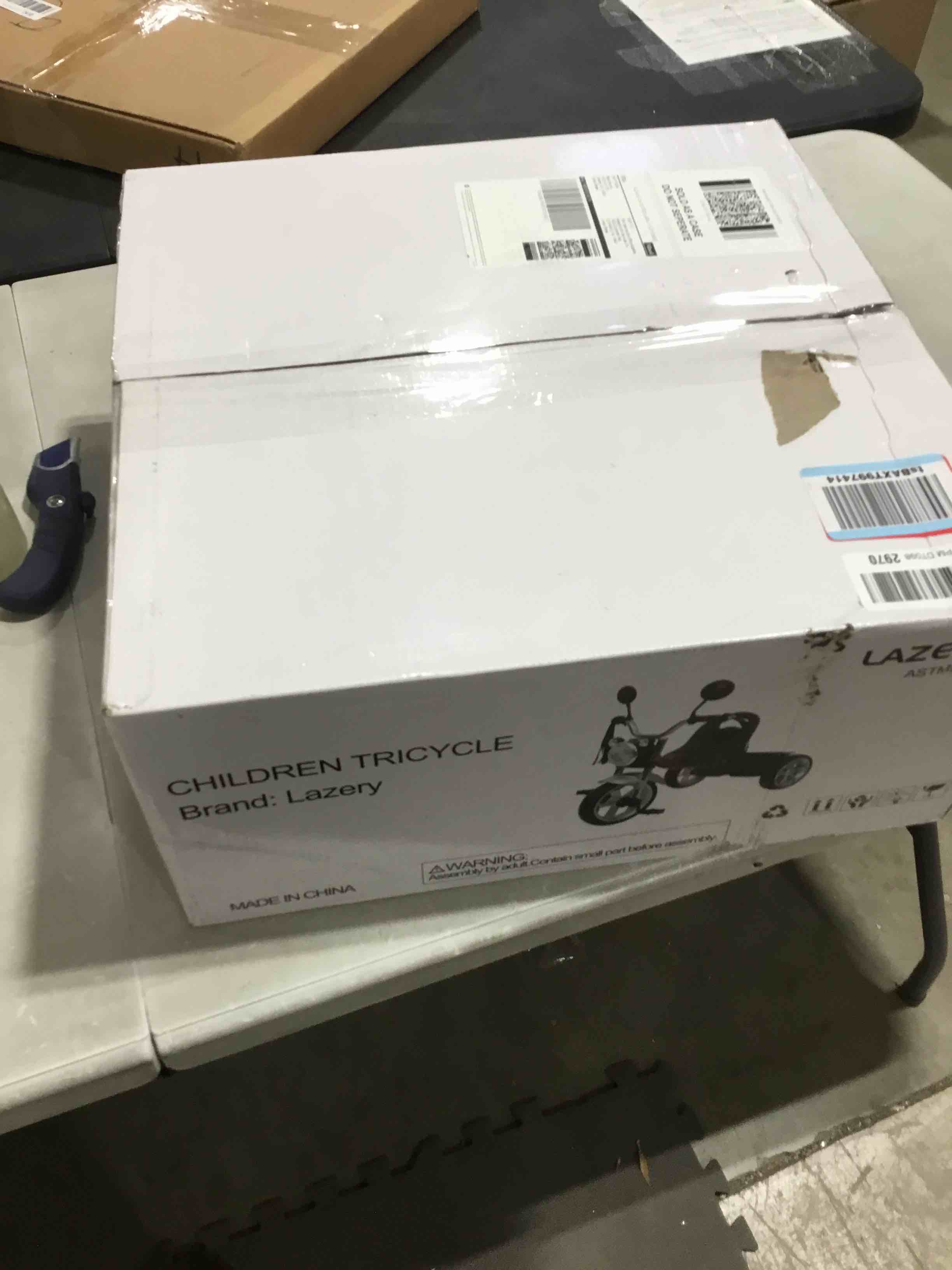 https://s3.amazonaws.com/lotting-images-prod/bidfta/RED5844073_1743427963077.jpeg