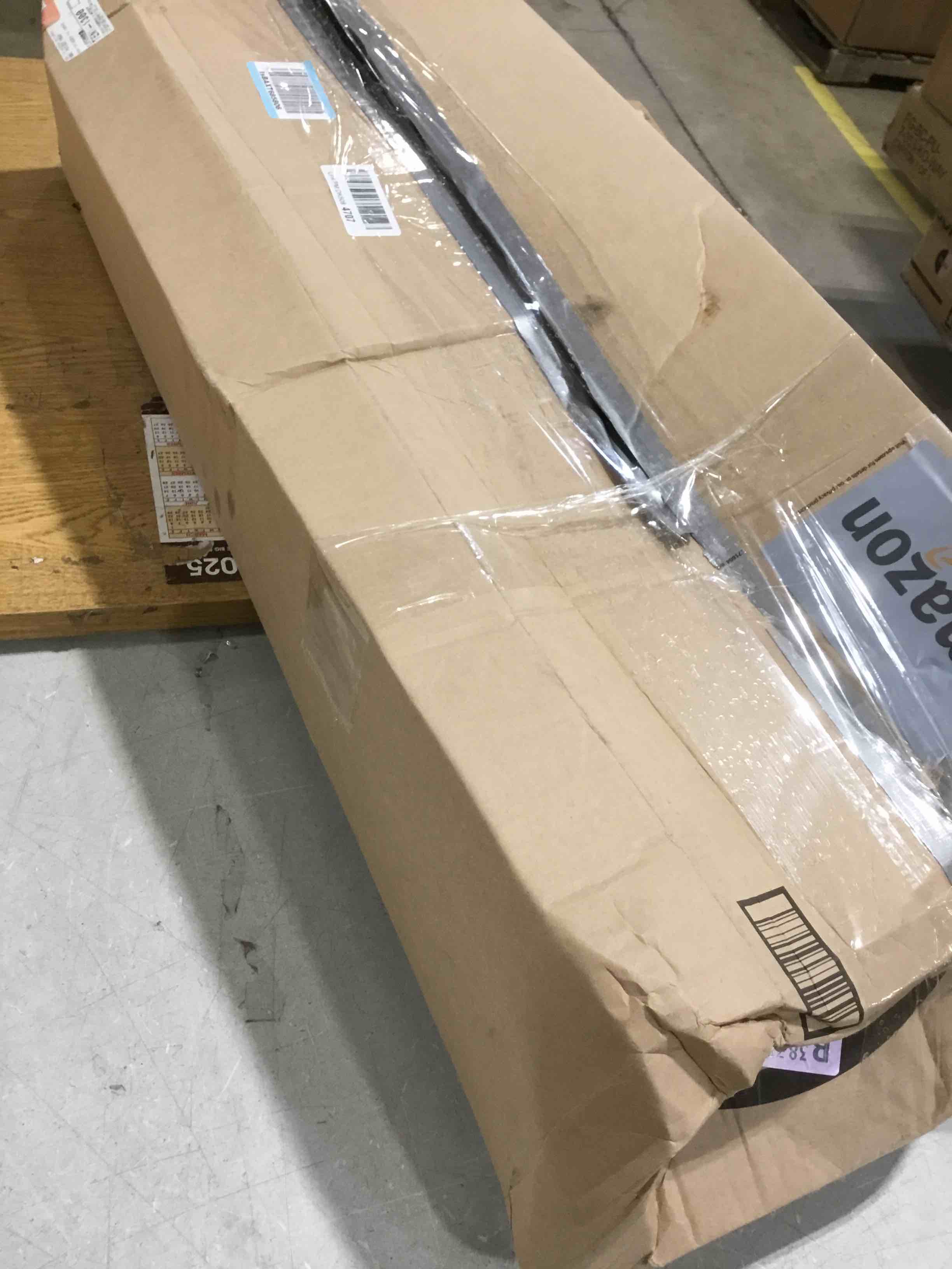 https://s3.amazonaws.com/lotting-images-prod/bidfta/RED5845062_1742224536712.jpeg