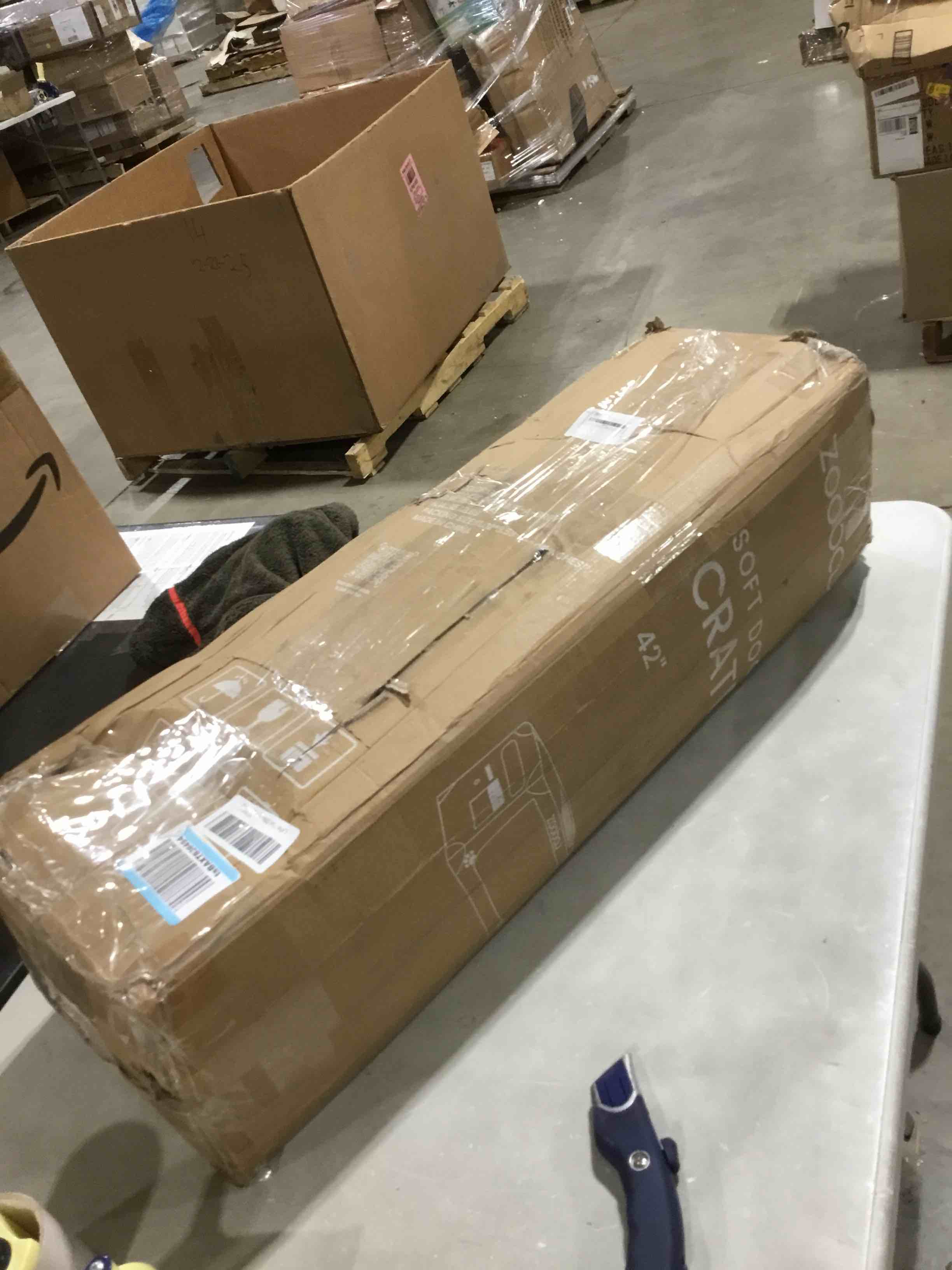 https://s3.amazonaws.com/lotting-images-prod/bidfta/RED5845991_1741268953362.jpeg
