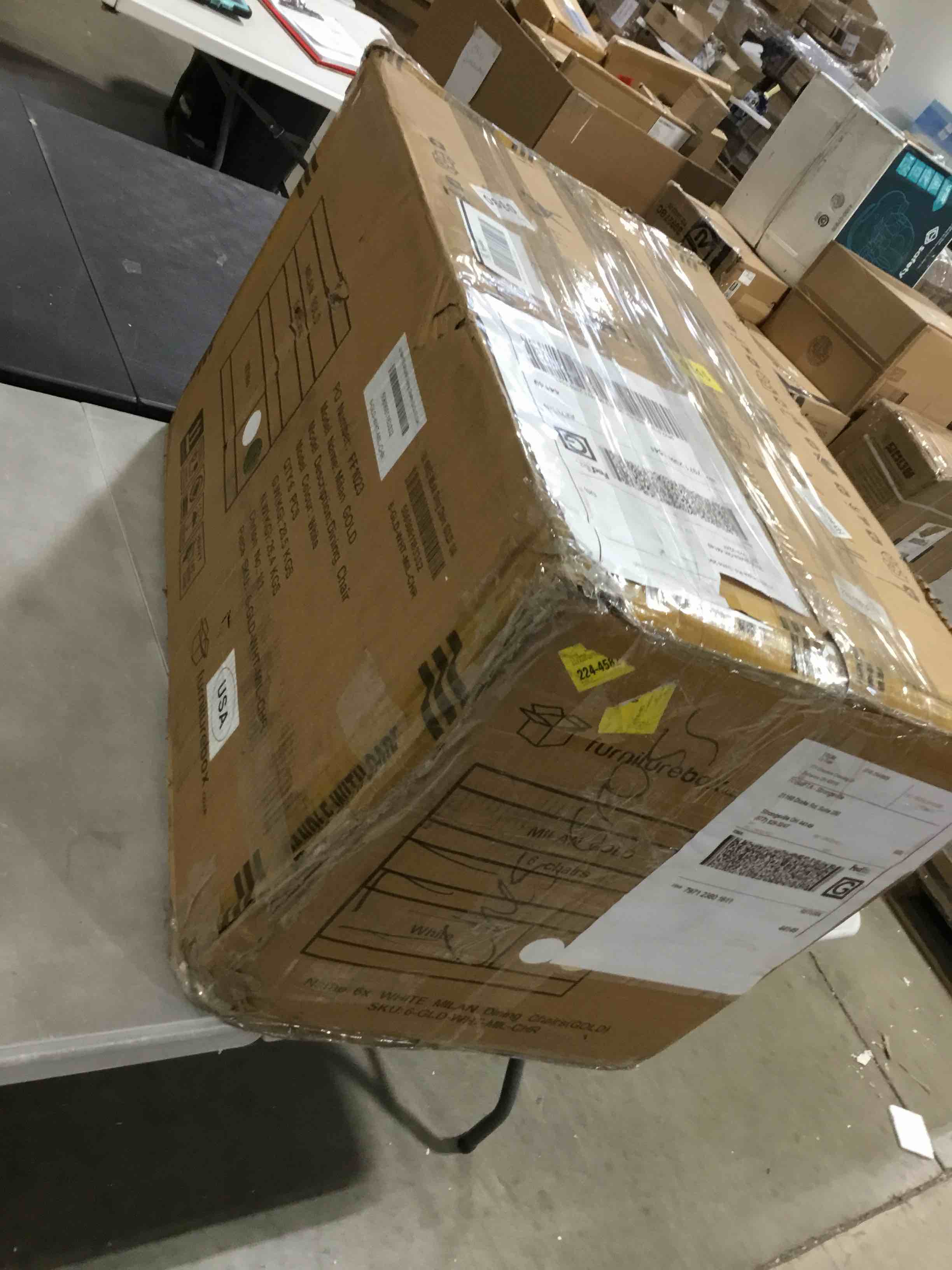https://s3.amazonaws.com/lotting-images-prod/bidfta/RED5846071_1741288847244.jpeg