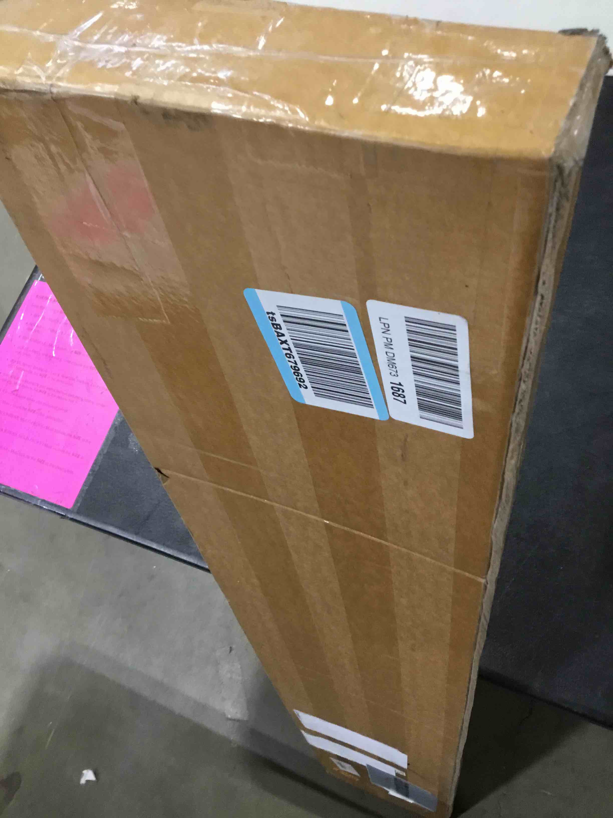 https://s3.amazonaws.com/lotting-images-prod/bidfta/RED5846258_1741355938343.jpeg