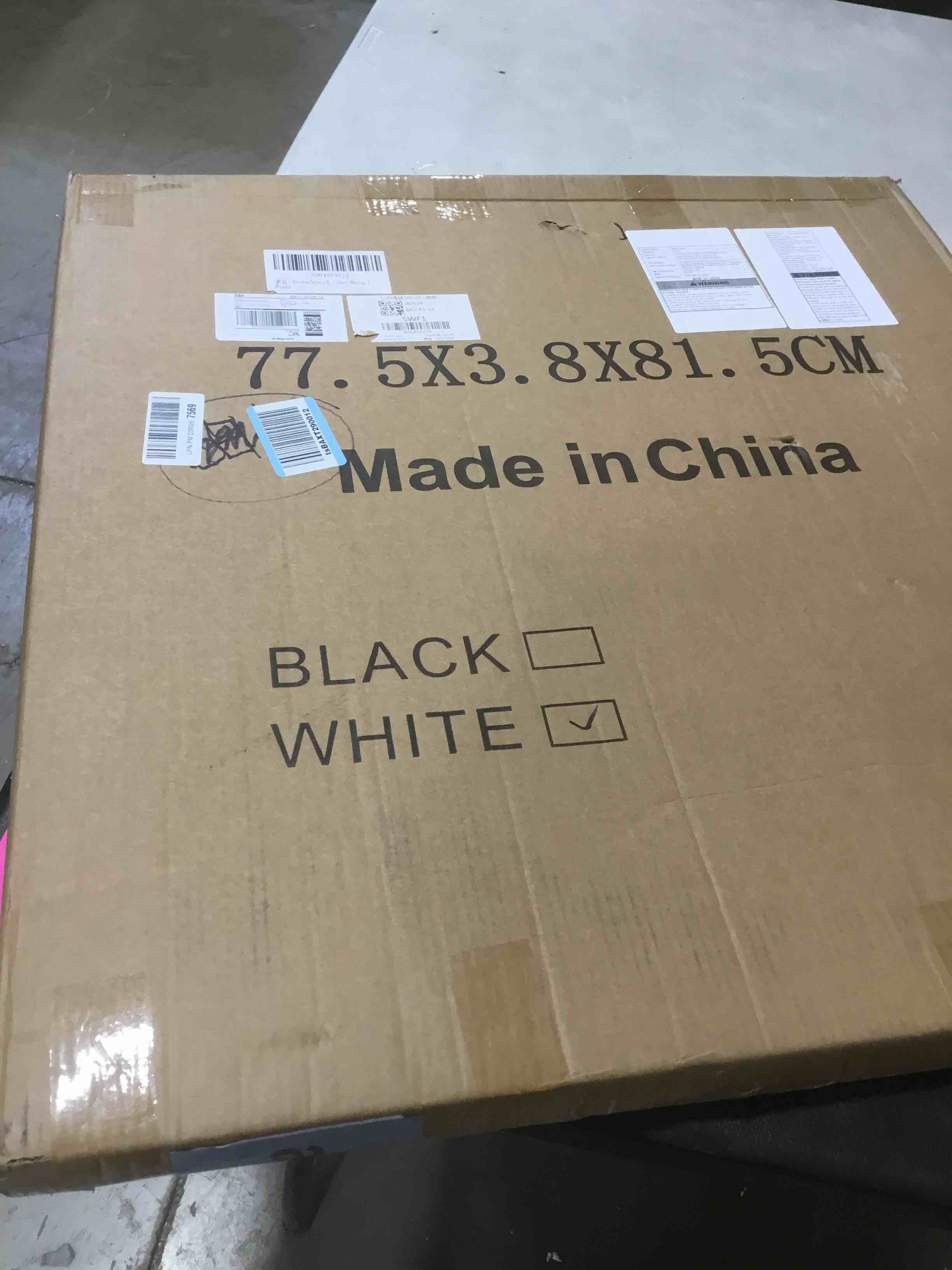 https://s3.amazonaws.com/lotting-images-prod/bidfta/RED5847245_1742230596416.jpeg