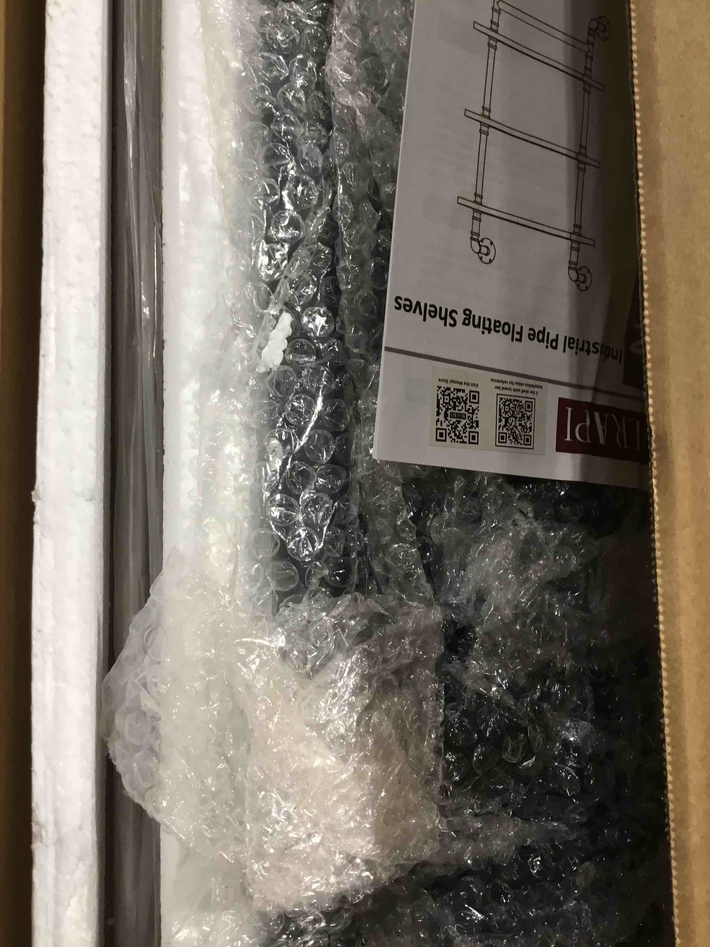 https://s3.amazonaws.com/lotting-images-prod/bidfta/RED5847367_1742304415324.jpeg