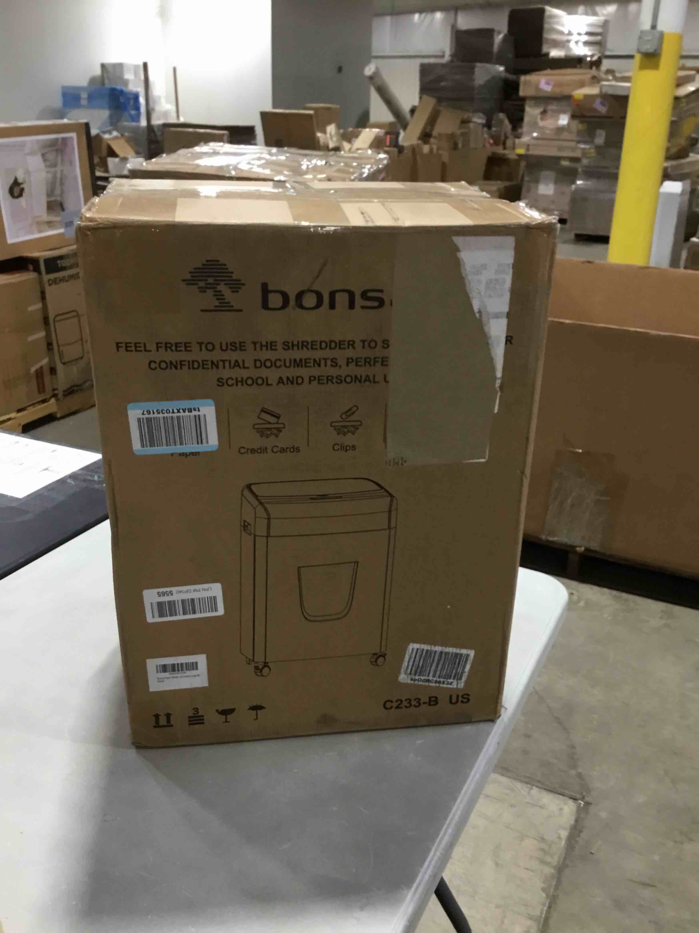 https://s3.amazonaws.com/lotting-images-prod/bidfta/RED5847387_1742305799691.jpeg