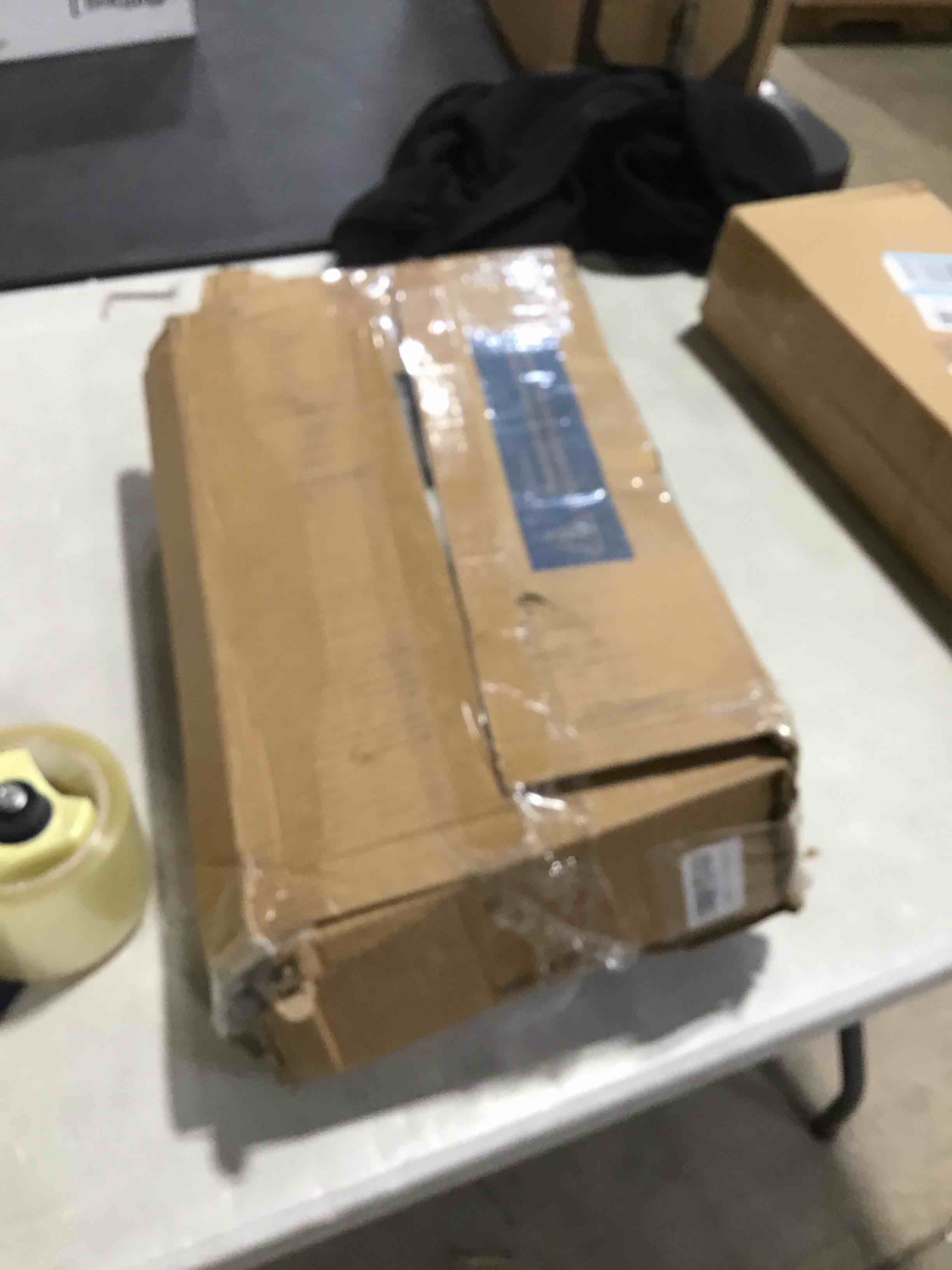 https://s3.amazonaws.com/lotting-images-prod/bidfta/RED5847541_1742394792160.jpeg