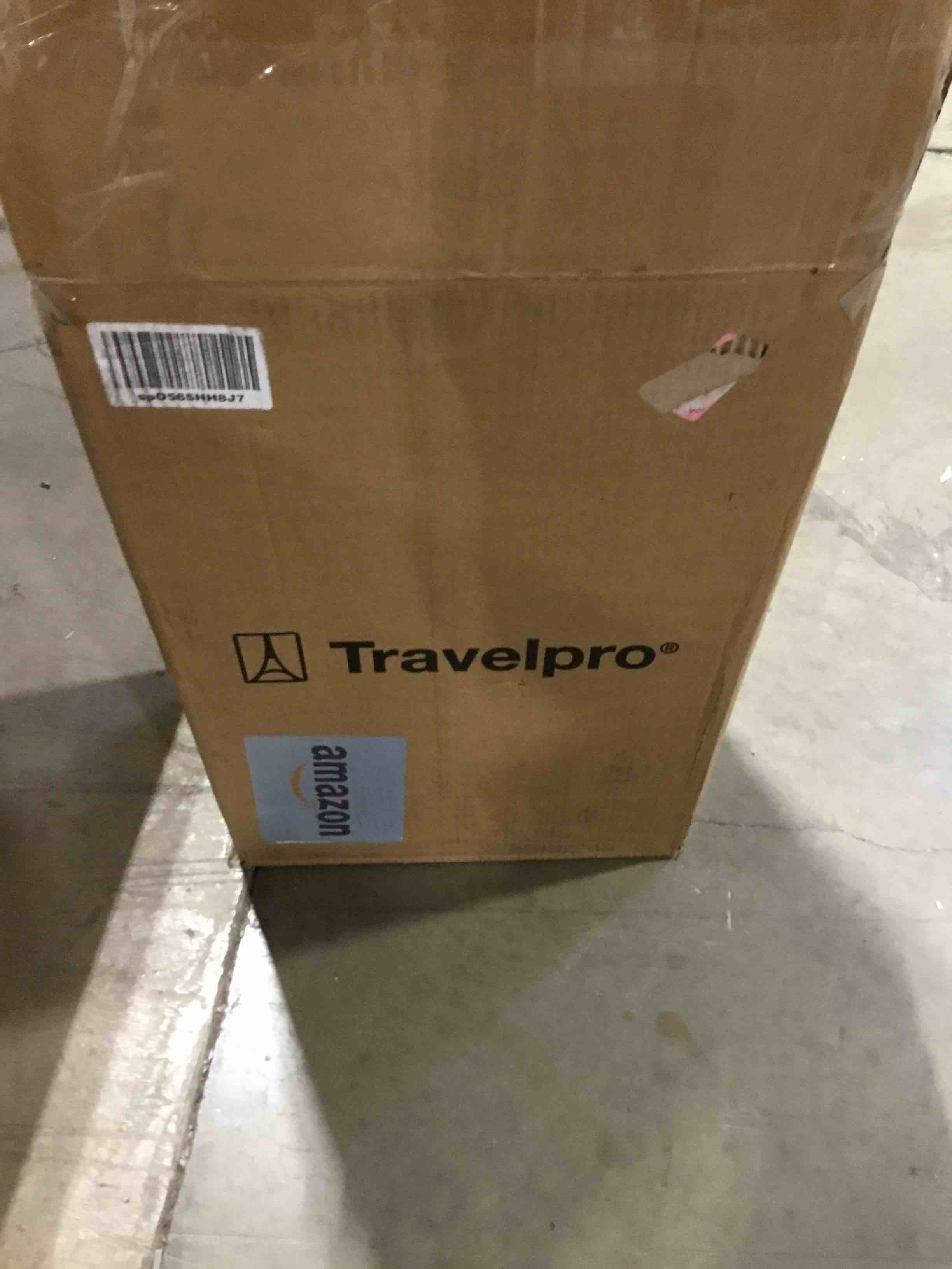 https://s3.amazonaws.com/lotting-images-prod/bidfta/RED5847711_1742490713841.jpeg